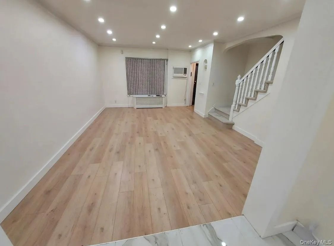 141-66 73rd Terrace, New York, NY, 4 Bedrooms Bedrooms, 7 Rooms Rooms,2 BathroomsBathrooms,Residential,For Rent,73rd,0,1010633 141-66 73rd Terrace, New York, NY, 4 Bedrooms Bedrooms, 7 Rooms Rooms,2 BathroomsBathrooms,Residential,For Rent,73rd,0,1010633