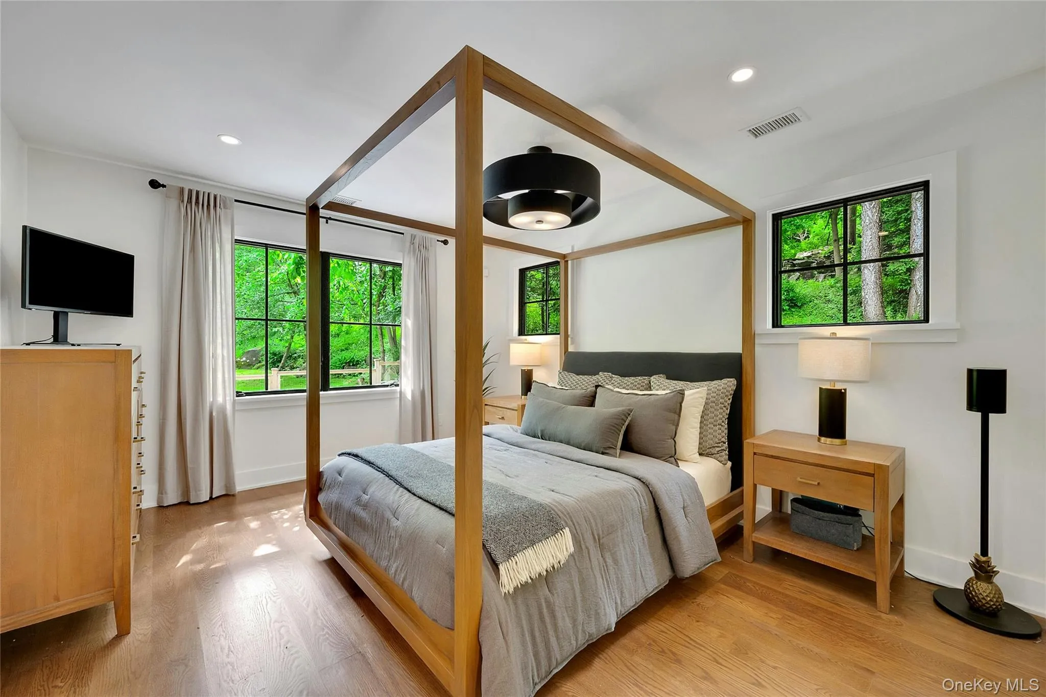 2 Banks Farm Road, North Castle, NY, 4 Bedrooms Bedrooms, 9 Rooms Rooms,3 BathroomsBathrooms,Residential,For Rent,Banks Farm,0,1010635 2 Banks Farm Road, North Castle, NY, 4 Bedrooms Bedrooms, 9 Rooms Rooms,3 BathroomsBathrooms,Residential,For Rent,Banks Farm,0,1010635