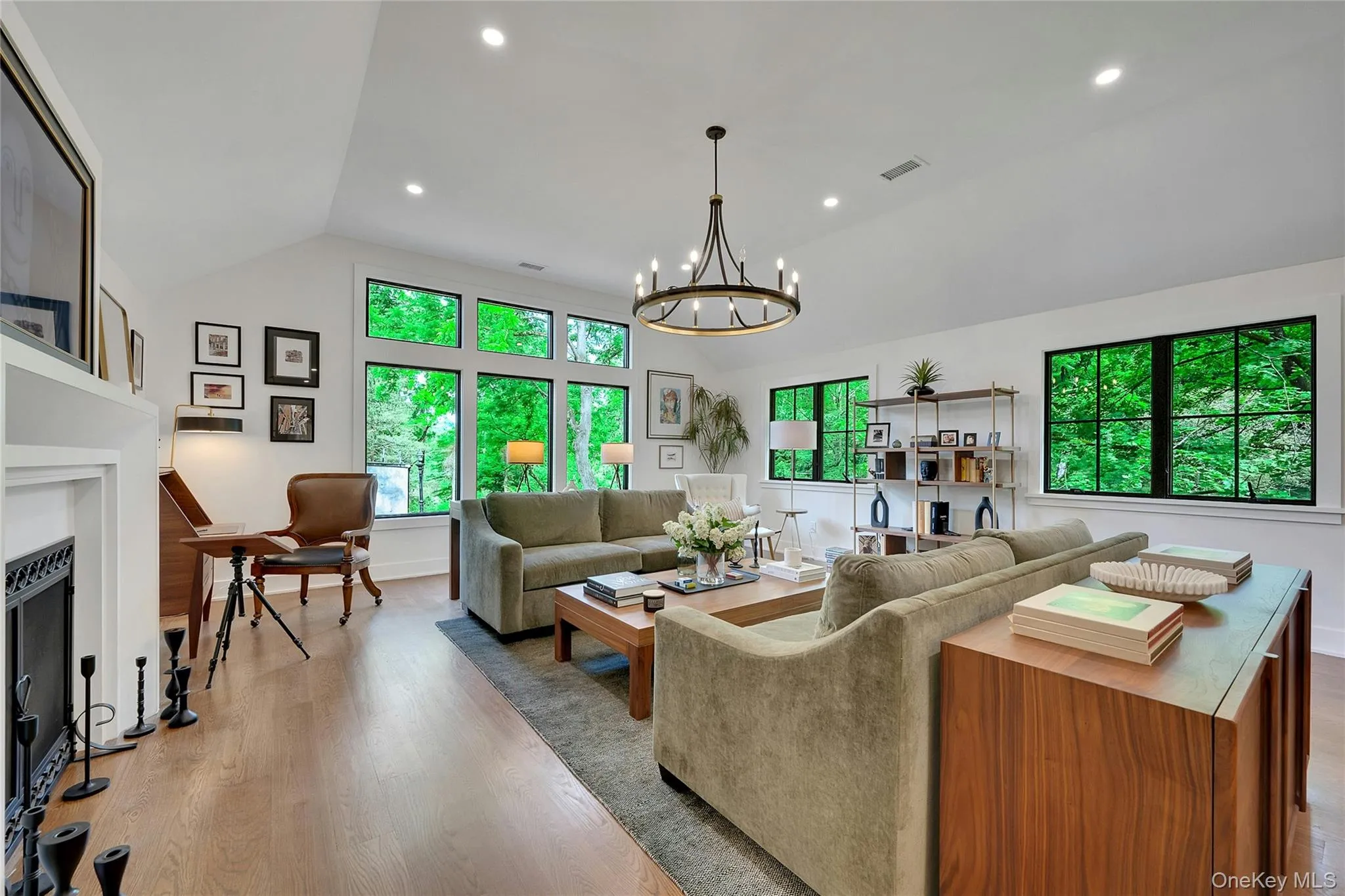 2 Banks Farm Road, North Castle, NY, 4 Bedrooms Bedrooms, 9 Rooms Rooms,3 BathroomsBathrooms,Residential,For Rent,Banks Farm,0,1010635 2 Banks Farm Road, North Castle, NY, 4 Bedrooms Bedrooms, 9 Rooms Rooms,3 BathroomsBathrooms,Residential,For Rent,Banks Farm,0,1010635
