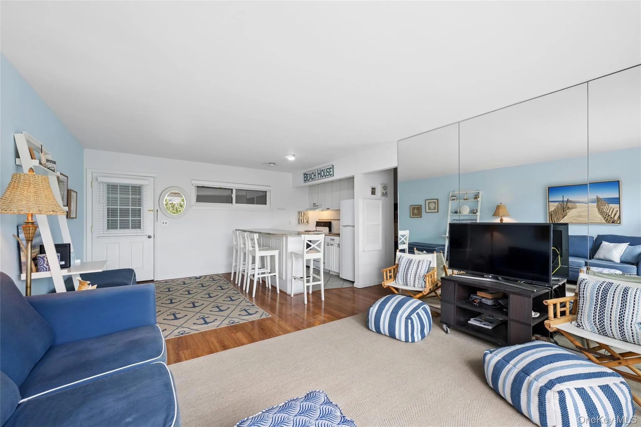 281 Dune Road, Southampton, NY, 1 Bedroom Bedrooms, 5 Rooms Rooms,1 BathroomBathrooms,Residential,For Rent,Dune,0,1010637 281 Dune Road, Southampton, NY, 1 Bedroom Bedrooms, 5 Rooms Rooms,1 BathroomBathrooms,Residential,For Rent,Dune,0,1010637