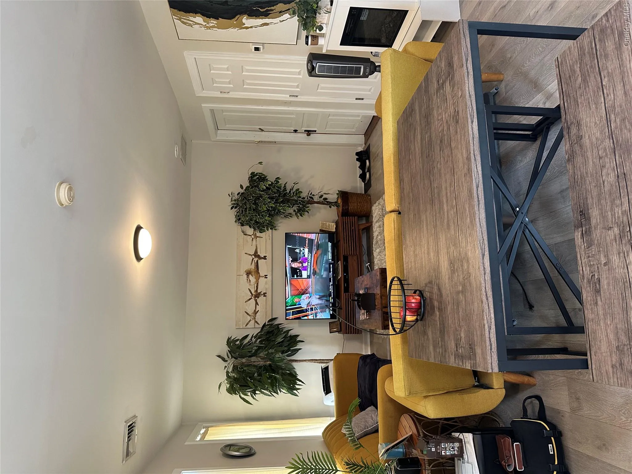 29 Main Street, Warwick (town), NY, 1 Bedroom Bedrooms, 4 Rooms Rooms,1 BathroomBathrooms,Residential Lease,For Rent,Main,0,1010642 29 Main Street, Warwick (town), NY, 1 Bedroom Bedrooms, 4 Rooms Rooms,1 BathroomBathrooms,Residential Lease,For Rent,Main,0,1010642