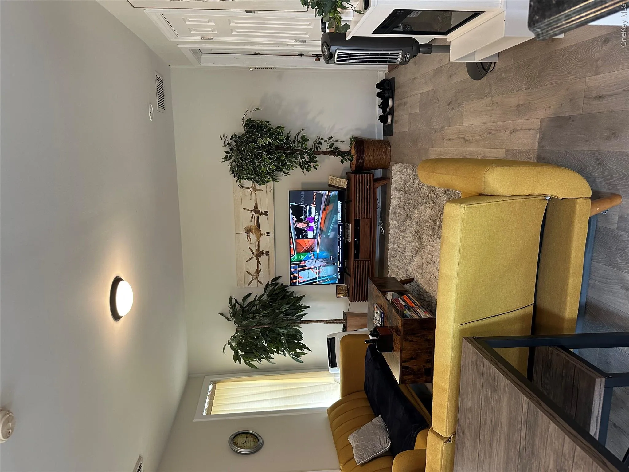 29 Main Street, Warwick (town), NY, 1 Bedroom Bedrooms, 4 Rooms Rooms,1 BathroomBathrooms,Residential Lease,For Rent,Main,0,1010642 29 Main Street, Warwick (town), NY, 1 Bedroom Bedrooms, 4 Rooms Rooms,1 BathroomBathrooms,Residential Lease,For Rent,Main,0,1010642