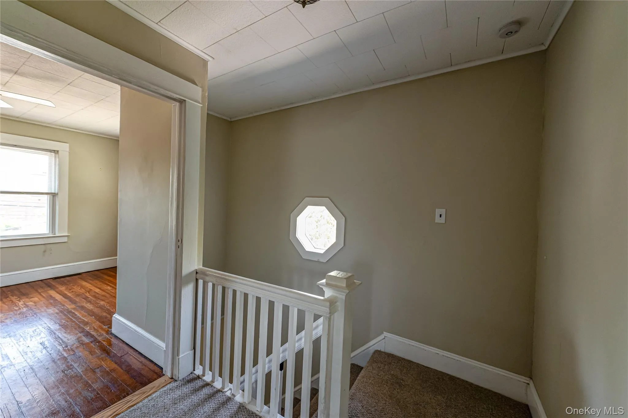 129 Bay Avenue, Brookhaven, NY, 3 Bedrooms Bedrooms, 5 Rooms Rooms,2 BathroomsBathrooms,Residential,For Rent,Bay,0,1010643 129 Bay Avenue, Brookhaven, NY, 3 Bedrooms Bedrooms, 5 Rooms Rooms,2 BathroomsBathrooms,Residential,For Rent,Bay,0,1010643