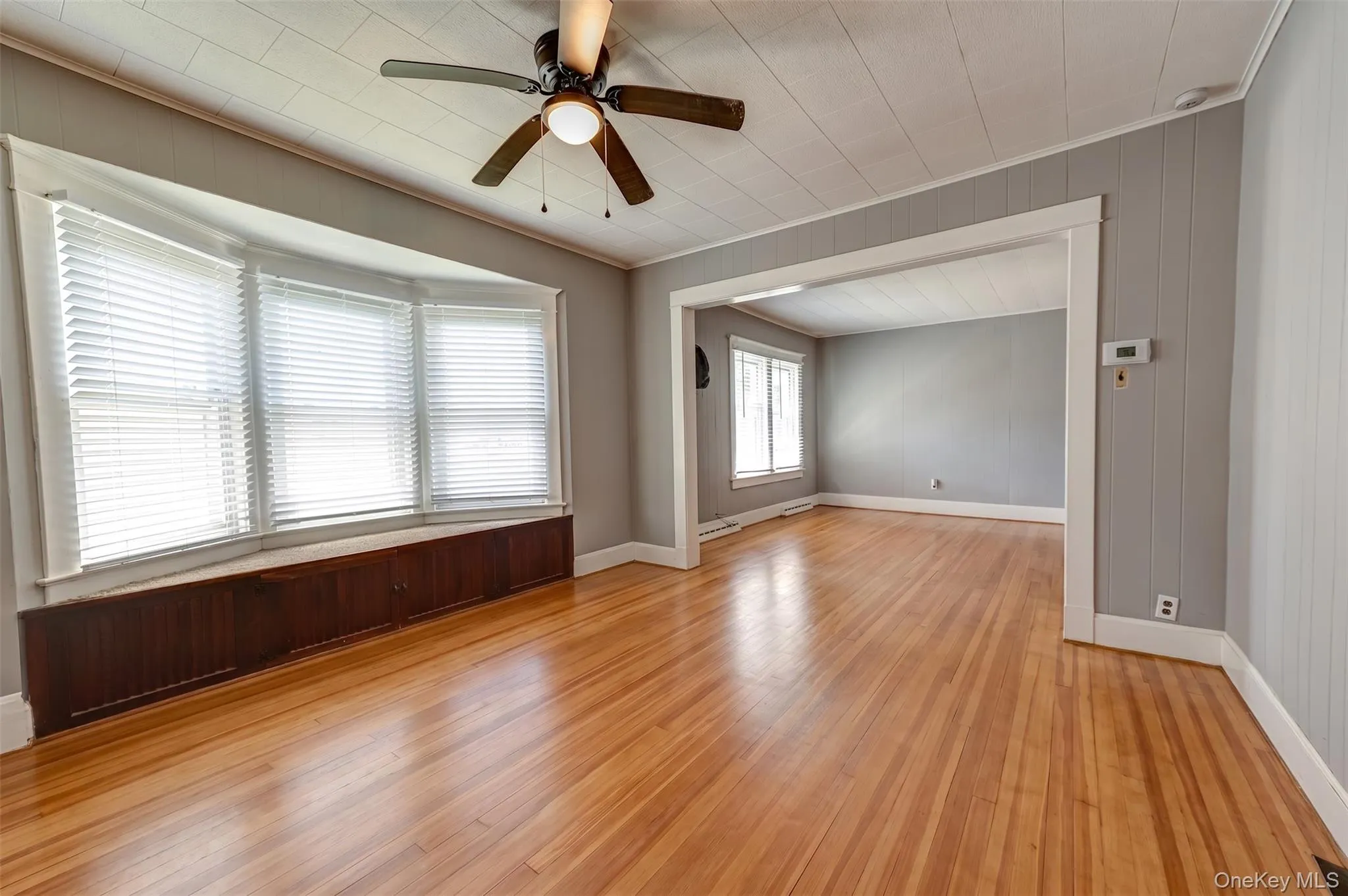 129 Bay Avenue, Brookhaven, NY, 3 Bedrooms Bedrooms, 5 Rooms Rooms,2 BathroomsBathrooms,Residential,For Rent,Bay,0,1010643 129 Bay Avenue, Brookhaven, NY, 3 Bedrooms Bedrooms, 5 Rooms Rooms,2 BathroomsBathrooms,Residential,For Rent,Bay,0,1010643