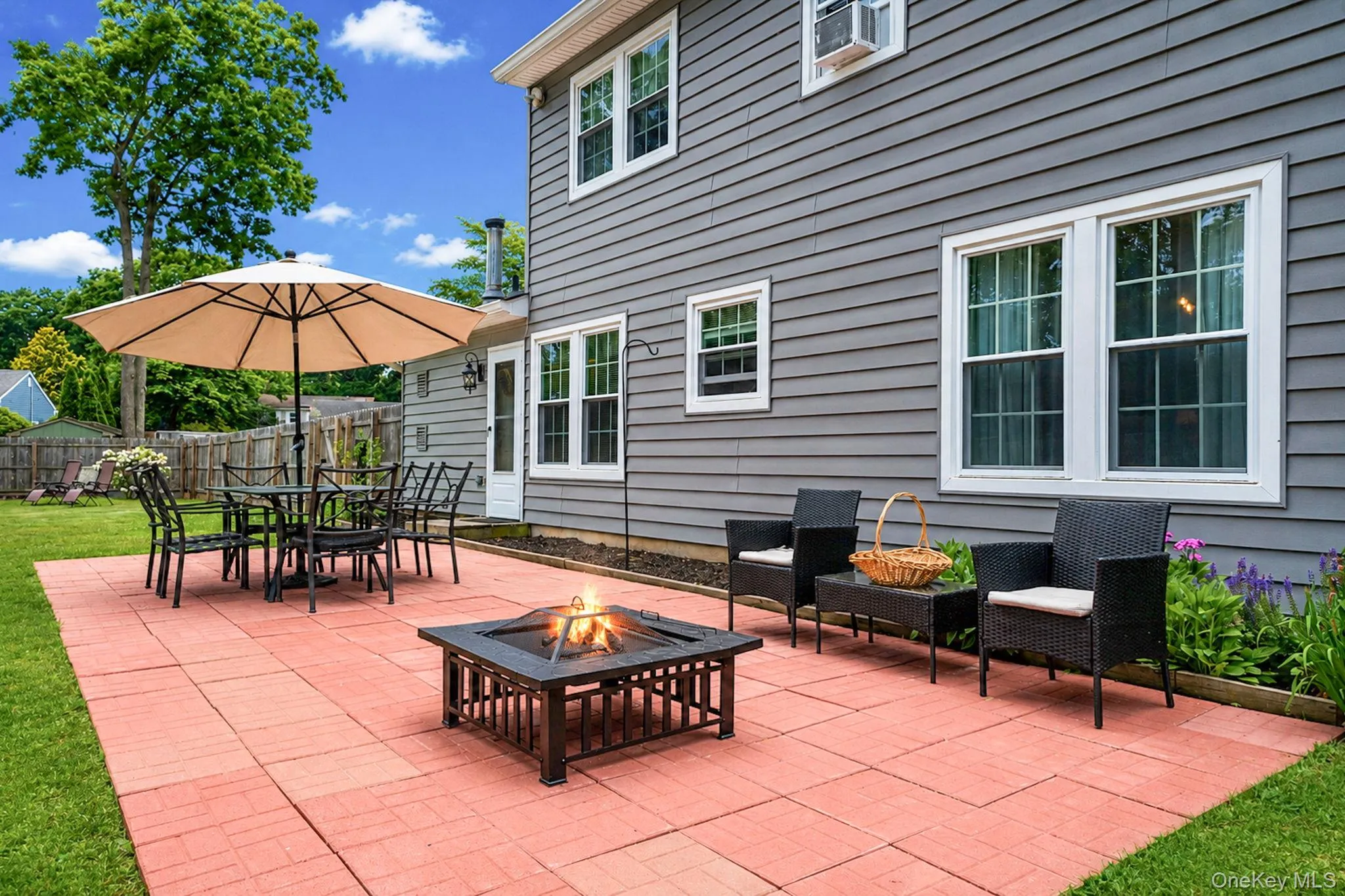 4 Green Terrace, Brookhaven, NY, 3 Bedrooms Bedrooms, 9 Rooms Rooms,1 BathroomBathrooms,Residential,For Rent,Green,0,1010645 4 Green Terrace, Brookhaven, NY, 3 Bedrooms Bedrooms, 9 Rooms Rooms,1 BathroomBathrooms,Residential,For Rent,Green,0,1010645