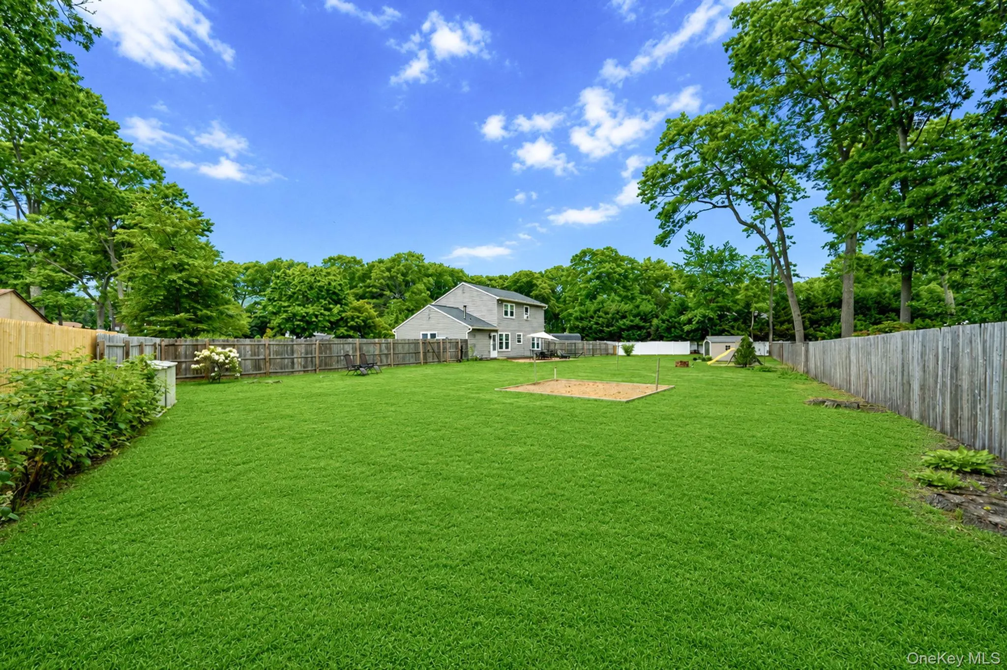 4 Green Terrace, Brookhaven, NY, 3 Bedrooms Bedrooms, 9 Rooms Rooms,1 BathroomBathrooms,Residential,For Rent,Green,0,1010645 4 Green Terrace, Brookhaven, NY, 3 Bedrooms Bedrooms, 9 Rooms Rooms,1 BathroomBathrooms,Residential,For Rent,Green,0,1010645