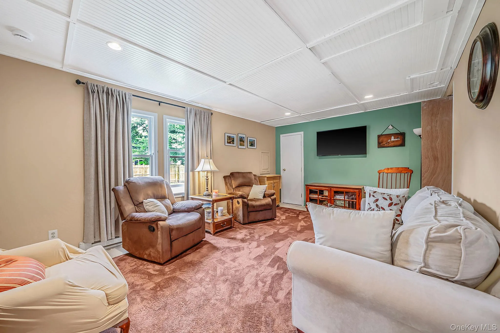 4 Green Terrace, Brookhaven, NY, 3 Bedrooms Bedrooms, 9 Rooms Rooms,1 BathroomBathrooms,Residential,For Rent,Green,0,1010645 4 Green Terrace, Brookhaven, NY, 3 Bedrooms Bedrooms, 9 Rooms Rooms,1 BathroomBathrooms,Residential,For Rent,Green,0,1010645