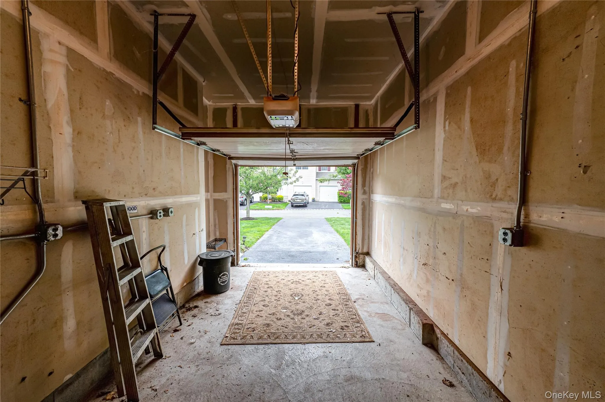 Attached 1 Car Garage Attached 1 Car Garage