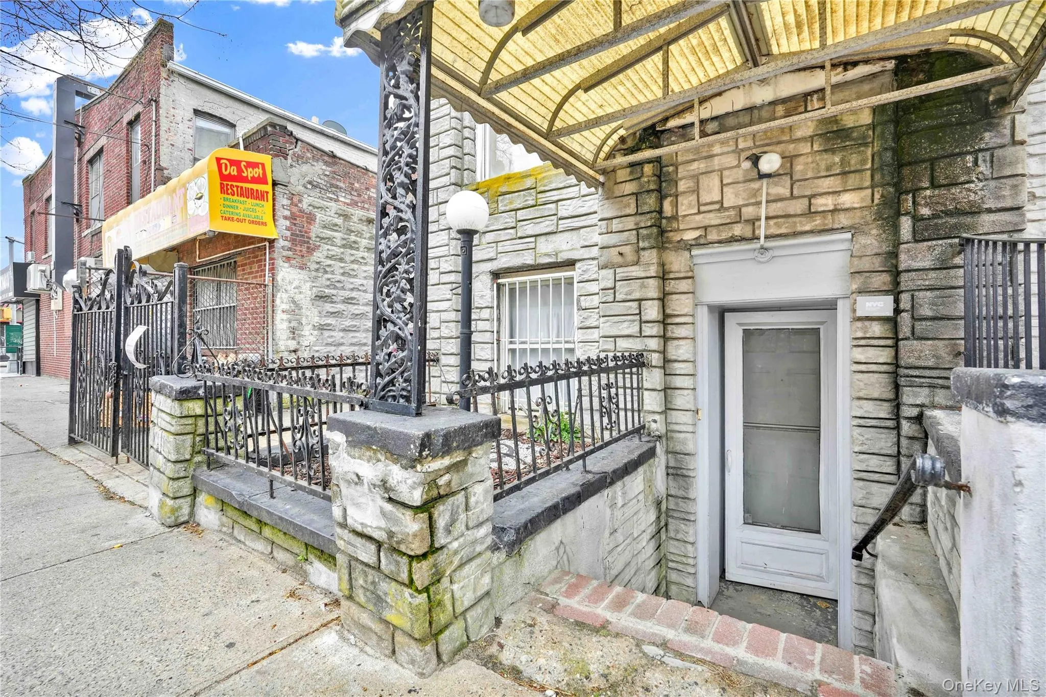 224 55th Street, New York, NY, 4 Bedrooms Bedrooms, 6 Rooms Rooms,1 BathroomBathrooms,Residential,For Rent,55th,0,1010647 224 55th Street, New York, NY, 4 Bedrooms Bedrooms, 6 Rooms Rooms,1 BathroomBathrooms,Residential,For Rent,55th,0,1010647