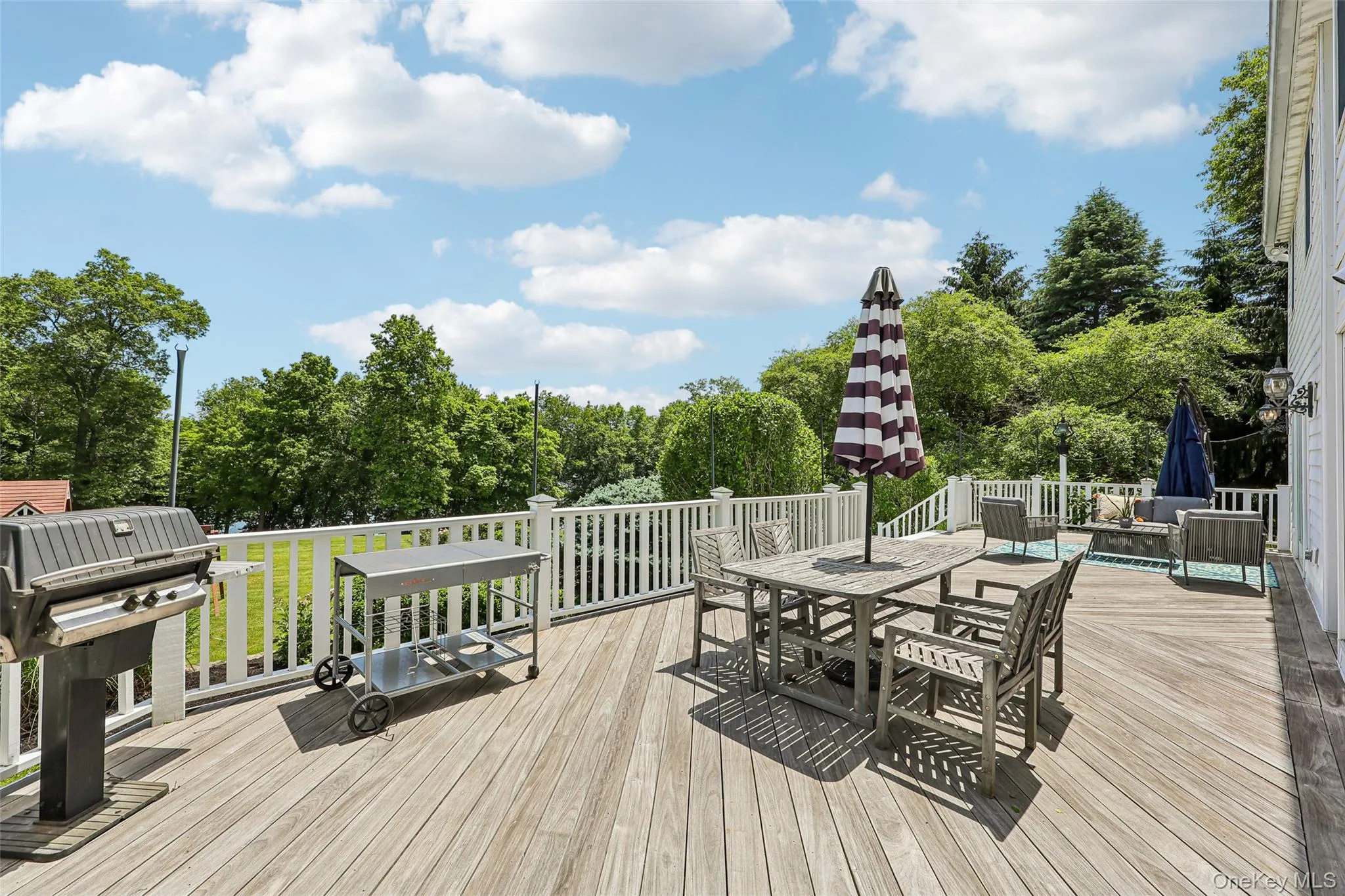 488 Strawtown Road, Clarkstown, NY, 4 Bedrooms Bedrooms, 11 Rooms Rooms,3 BathroomsBathrooms,Residential,For Rent,Strawtown,0,1010648 488 Strawtown Road, Clarkstown, NY, 4 Bedrooms Bedrooms, 11 Rooms Rooms,3 BathroomsBathrooms,Residential,For Rent,Strawtown,0,1010648