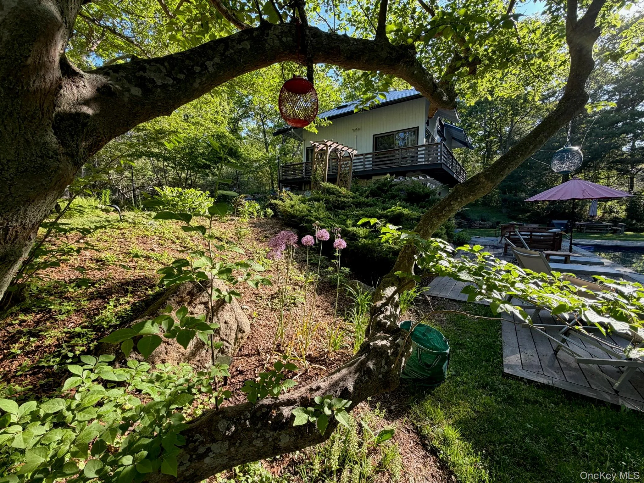 78 Shadom Lane, East Hampton, NY, 3 Bedrooms Bedrooms, 7 Rooms Rooms,2 BathroomsBathrooms,Residential,For Rent,Shadom,0,1010650 78 Shadom Lane, East Hampton, NY, 3 Bedrooms Bedrooms, 7 Rooms Rooms,2 BathroomsBathrooms,Residential,For Rent,Shadom,0,1010650