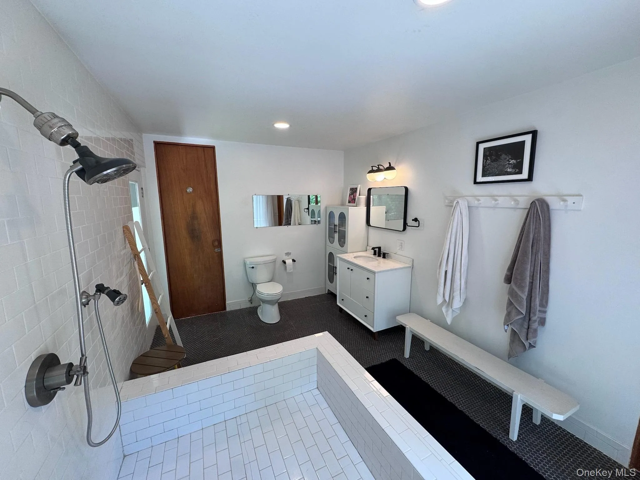 78 Shadom Lane, East Hampton, NY, 3 Bedrooms Bedrooms, 7 Rooms Rooms,2 BathroomsBathrooms,Residential,For Rent,Shadom,0,1010650 78 Shadom Lane, East Hampton, NY, 3 Bedrooms Bedrooms, 7 Rooms Rooms,2 BathroomsBathrooms,Residential,For Rent,Shadom,0,1010650