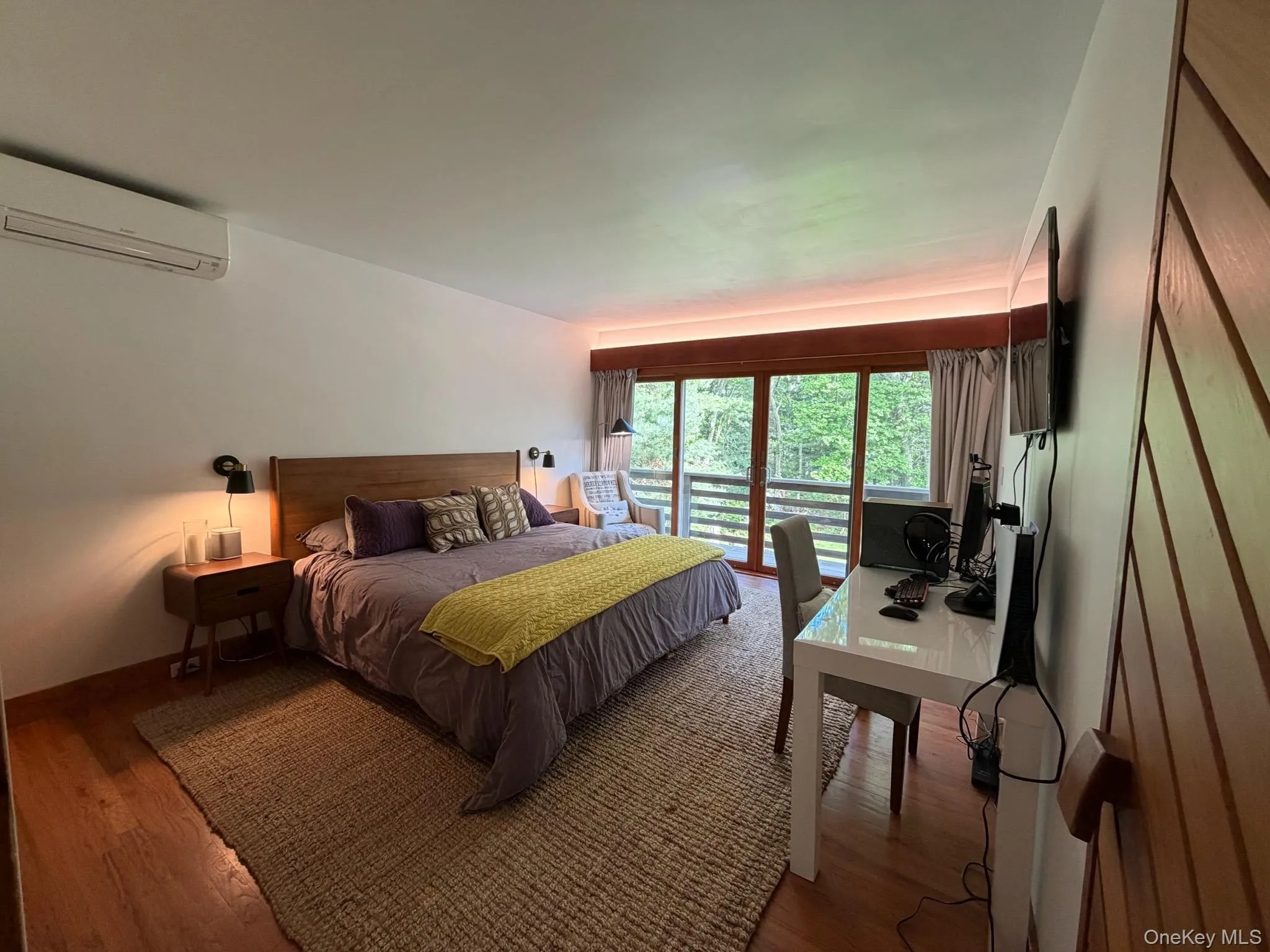 78 Shadom Lane, East Hampton, NY, 3 Bedrooms Bedrooms, 7 Rooms Rooms,2 BathroomsBathrooms,Residential,For Rent,Shadom,0,1010650 78 Shadom Lane, East Hampton, NY, 3 Bedrooms Bedrooms, 7 Rooms Rooms,2 BathroomsBathrooms,Residential,For Rent,Shadom,0,1010650