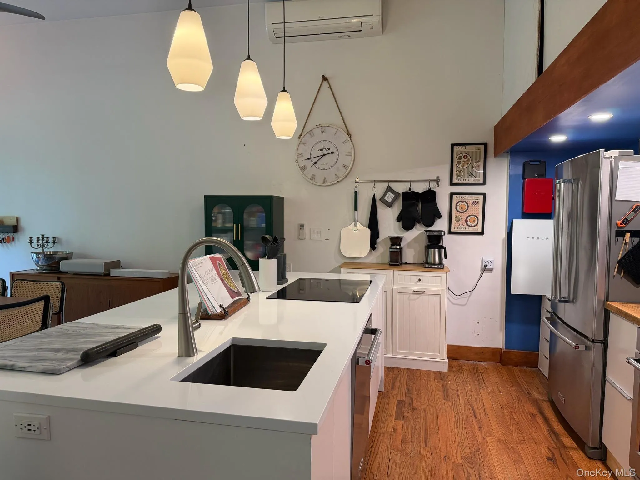 78 Shadom Lane, East Hampton, NY, 3 Bedrooms Bedrooms, 7 Rooms Rooms,2 BathroomsBathrooms,Residential,For Rent,Shadom,0,1010650 78 Shadom Lane, East Hampton, NY, 3 Bedrooms Bedrooms, 7 Rooms Rooms,2 BathroomsBathrooms,Residential,For Rent,Shadom,0,1010650