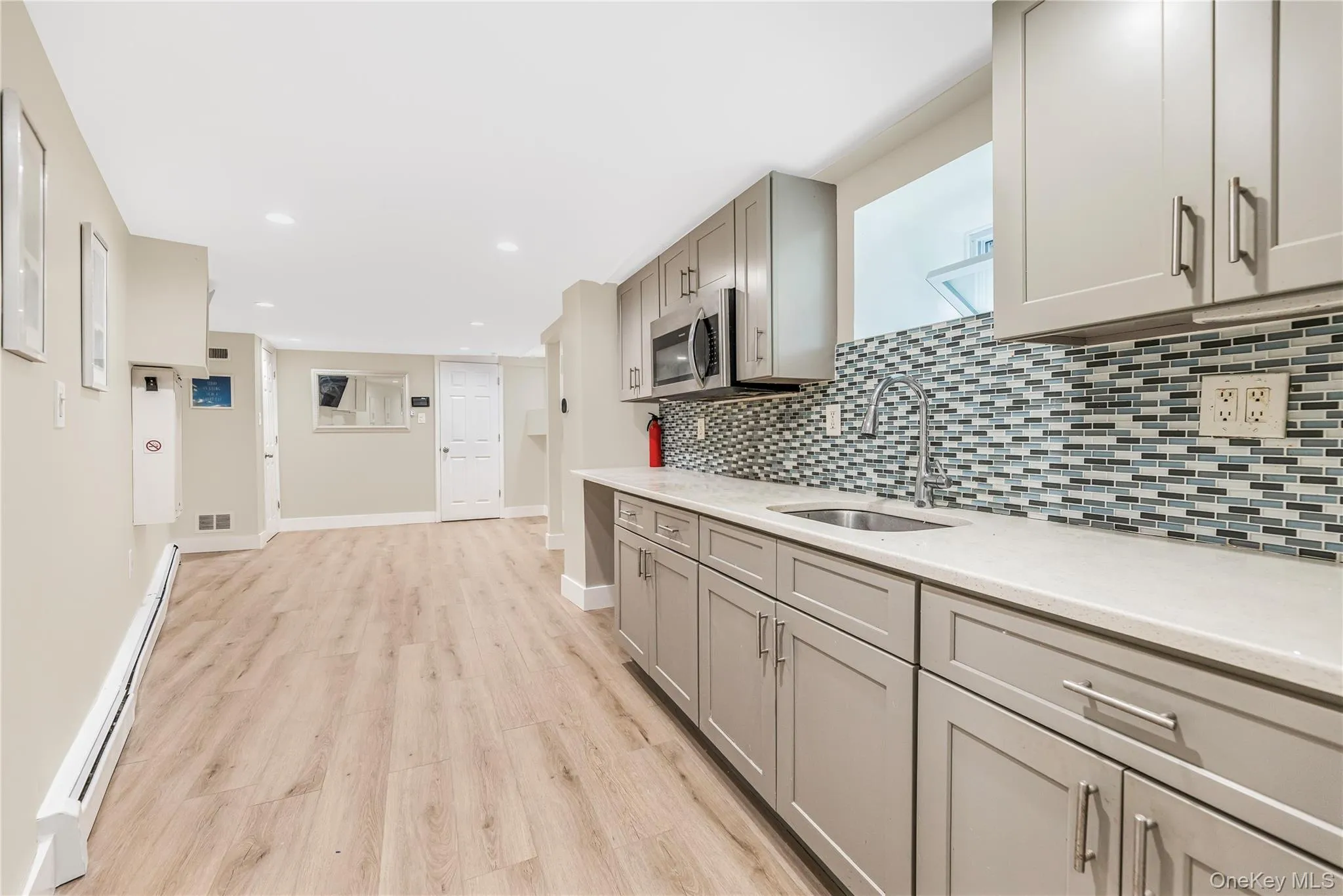 735 211th Street, New York, NY, 2 Bedrooms Bedrooms, 8 Rooms Rooms,2 BathroomsBathrooms,Residential,For Rent,211th,0,KEY1010651 735 211th Street, New York, NY, 2 Bedrooms Bedrooms, 8 Rooms Rooms,2 BathroomsBathrooms,Residential,For Rent,211th,0,KEY1010651