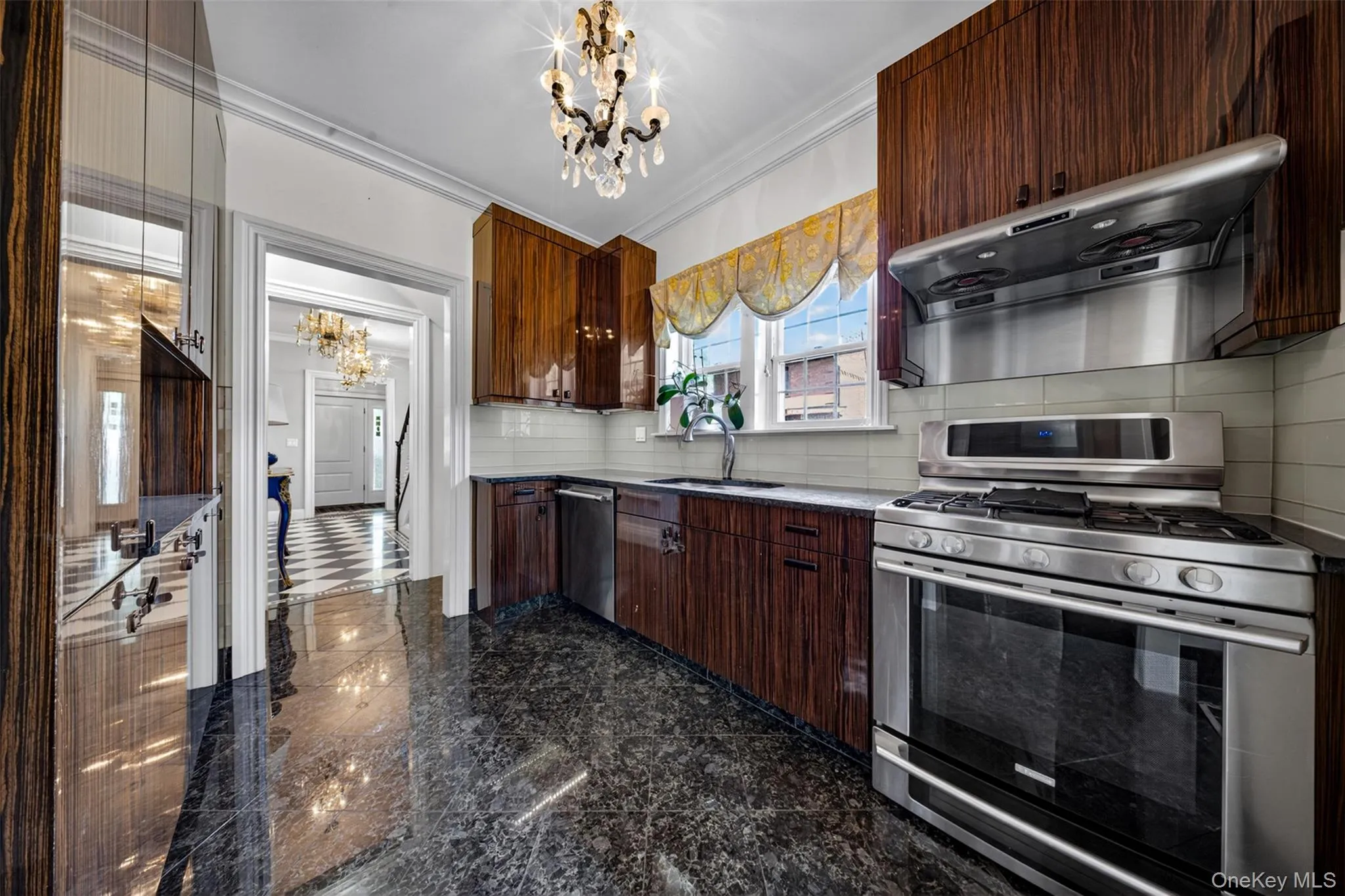 3215 Murray Lane, New York, NY, 4 Bedrooms Bedrooms, 10 Rooms Rooms,4 BathroomsBathrooms,Residential,For Rent,Murray,0,1010652 3215 Murray Lane, New York, NY, 4 Bedrooms Bedrooms, 10 Rooms Rooms,4 BathroomsBathrooms,Residential,For Rent,Murray,0,1010652