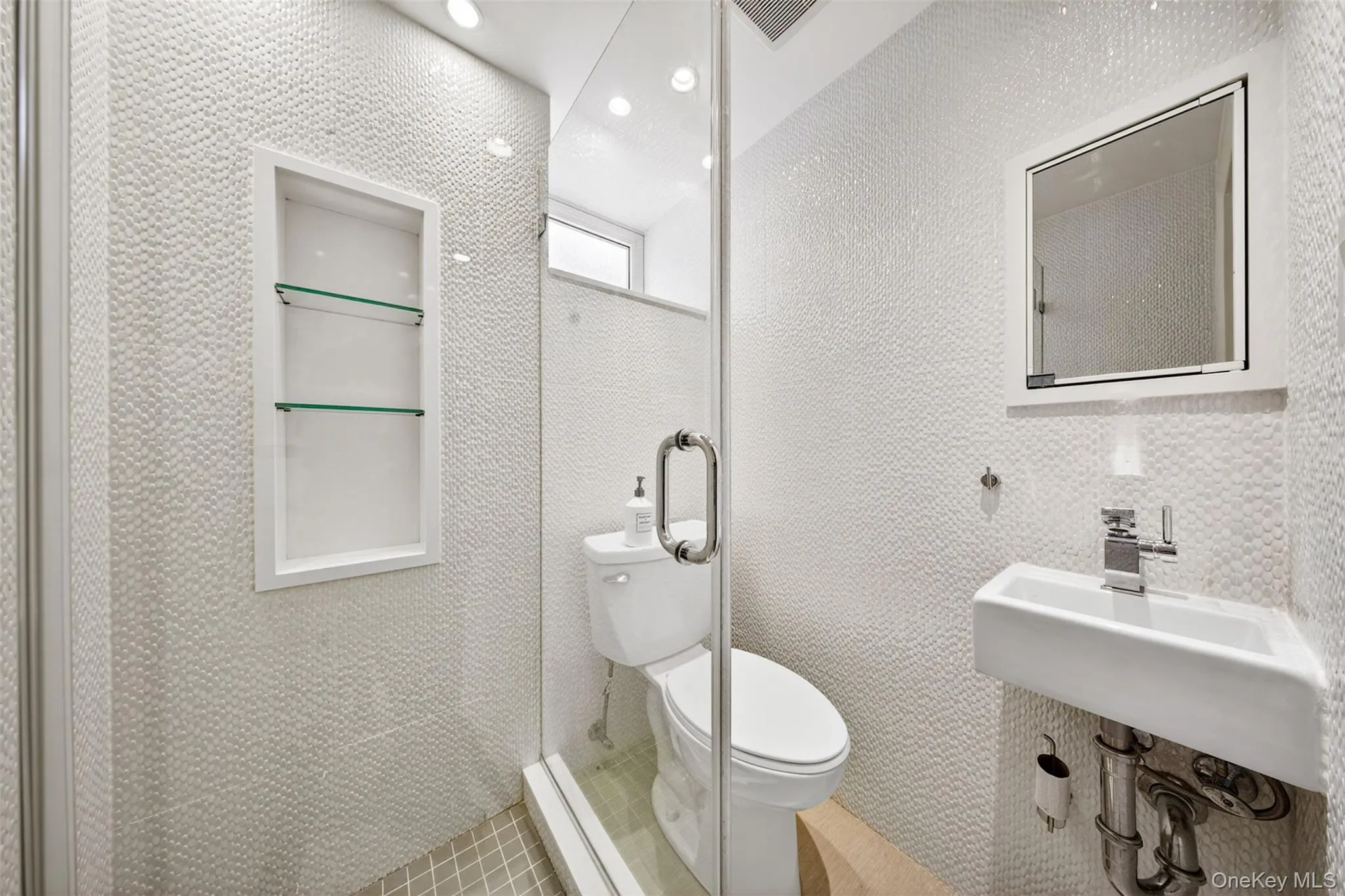 3215 Murray Lane, New York, NY, 4 Bedrooms Bedrooms, 10 Rooms Rooms,4 BathroomsBathrooms,Residential,For Rent,Murray,0,1010652 3215 Murray Lane, New York, NY, 4 Bedrooms Bedrooms, 10 Rooms Rooms,4 BathroomsBathrooms,Residential,For Rent,Murray,0,1010652
