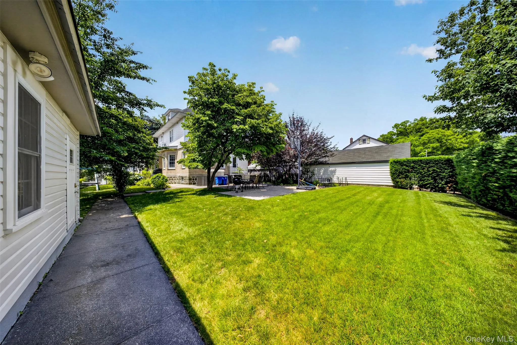 3215 Murray Lane, New York, NY, 4 Bedrooms Bedrooms, 10 Rooms Rooms,4 BathroomsBathrooms,Residential,For Rent,Murray,0,1010652 3215 Murray Lane, New York, NY, 4 Bedrooms Bedrooms, 10 Rooms Rooms,4 BathroomsBathrooms,Residential,For Rent,Murray,0,1010652