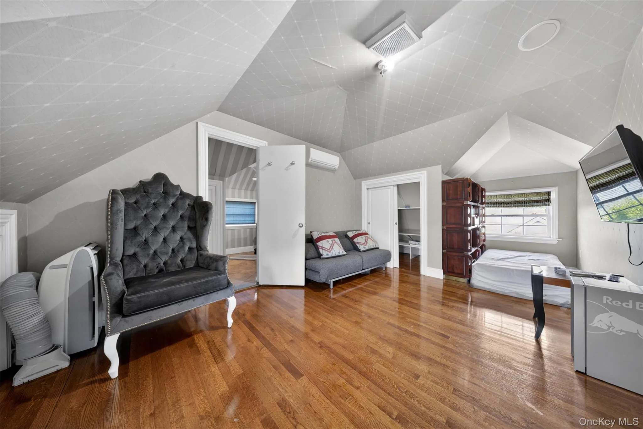 3215 Murray Lane, New York, NY, 4 Bedrooms Bedrooms, 10 Rooms Rooms,4 BathroomsBathrooms,Residential,For Rent,Murray,0,1010652 3215 Murray Lane, New York, NY, 4 Bedrooms Bedrooms, 10 Rooms Rooms,4 BathroomsBathrooms,Residential,For Rent,Murray,0,1010652