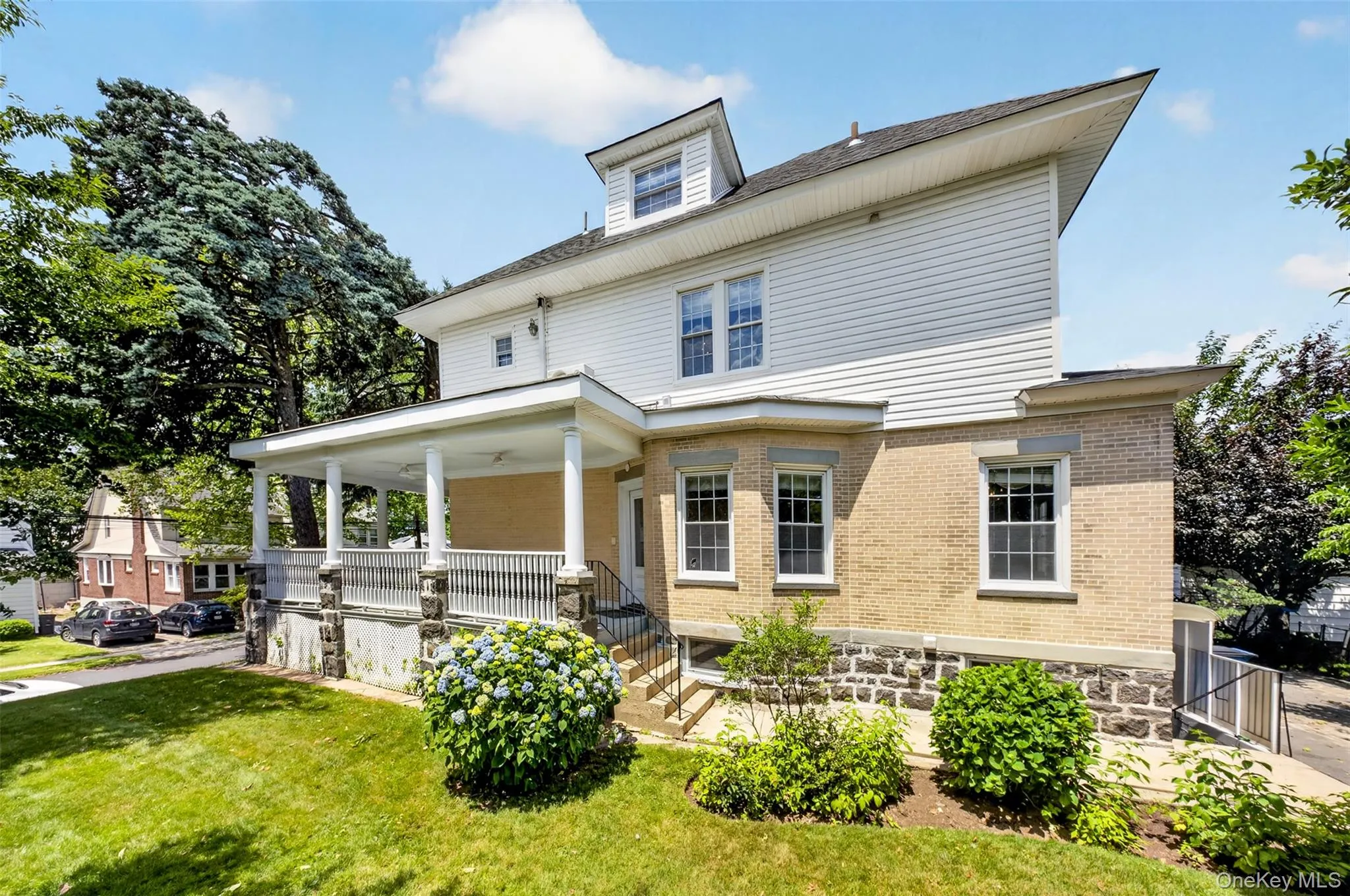 3215 Murray Lane, New York, NY, 4 Bedrooms Bedrooms, 10 Rooms Rooms,4 BathroomsBathrooms,Residential,For Rent,Murray,0,1010652 3215 Murray Lane, New York, NY, 4 Bedrooms Bedrooms, 10 Rooms Rooms,4 BathroomsBathrooms,Residential,For Rent,Murray,0,1010652