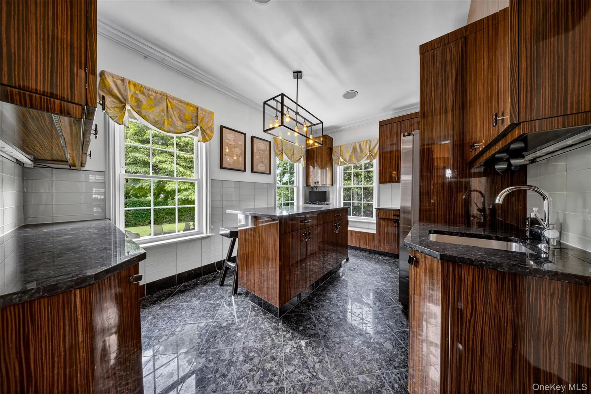 3215 Murray Lane, New York, NY, 4 Bedrooms Bedrooms, 10 Rooms Rooms,4 BathroomsBathrooms,Residential,For Rent,Murray,0,1010652 3215 Murray Lane, New York, NY, 4 Bedrooms Bedrooms, 10 Rooms Rooms,4 BathroomsBathrooms,Residential,For Rent,Murray,0,1010652