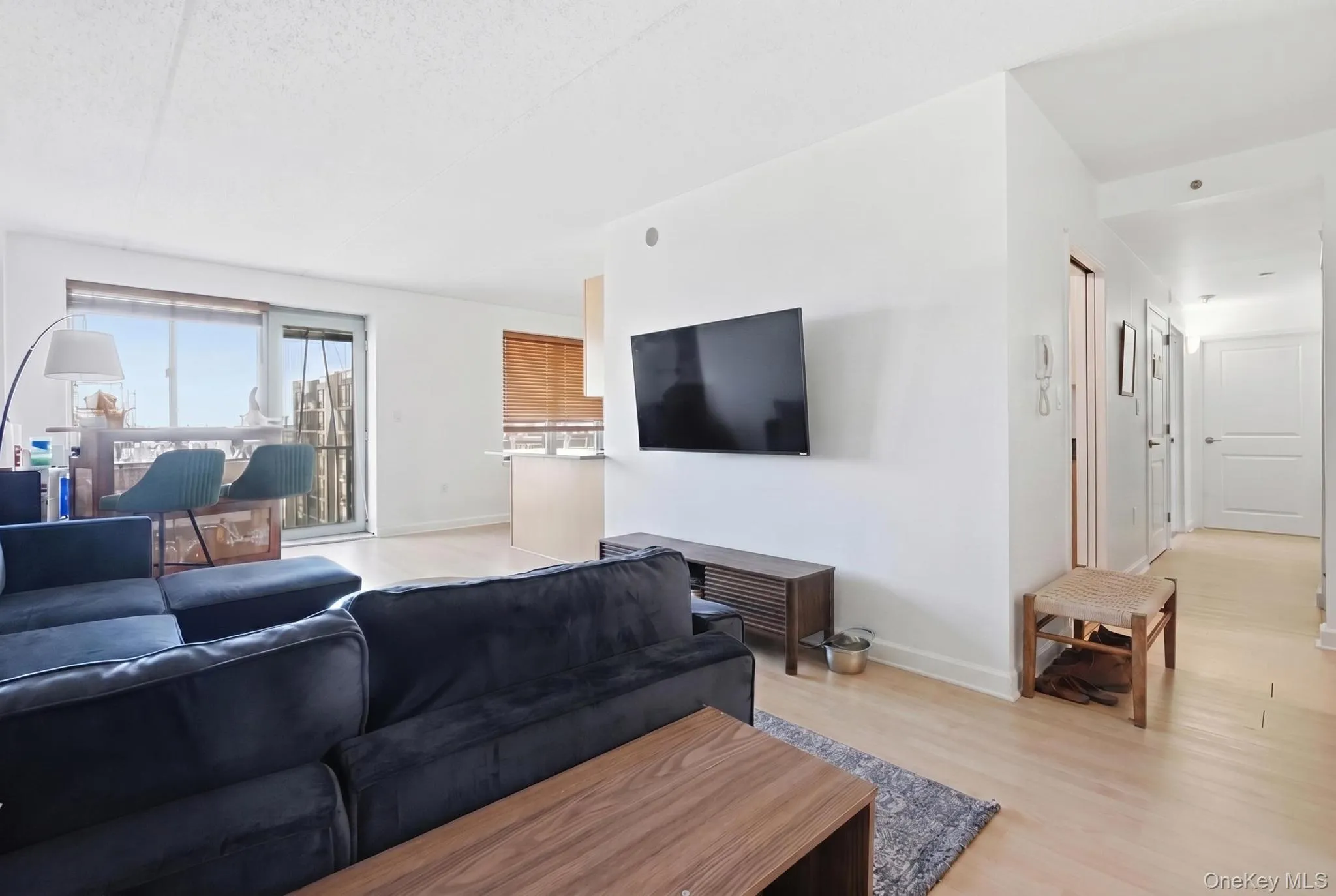 136 Beach 117th Street, New York, NY, 2 Bedrooms Bedrooms, 6 Rooms Rooms,2 BathroomsBathrooms,Residential,For Rent,Beach 117th,0,KEY1010653 136 Beach 117th Street, New York, NY, 2 Bedrooms Bedrooms, 6 Rooms Rooms,2 BathroomsBathrooms,Residential,For Rent,Beach 117th,0,KEY1010653