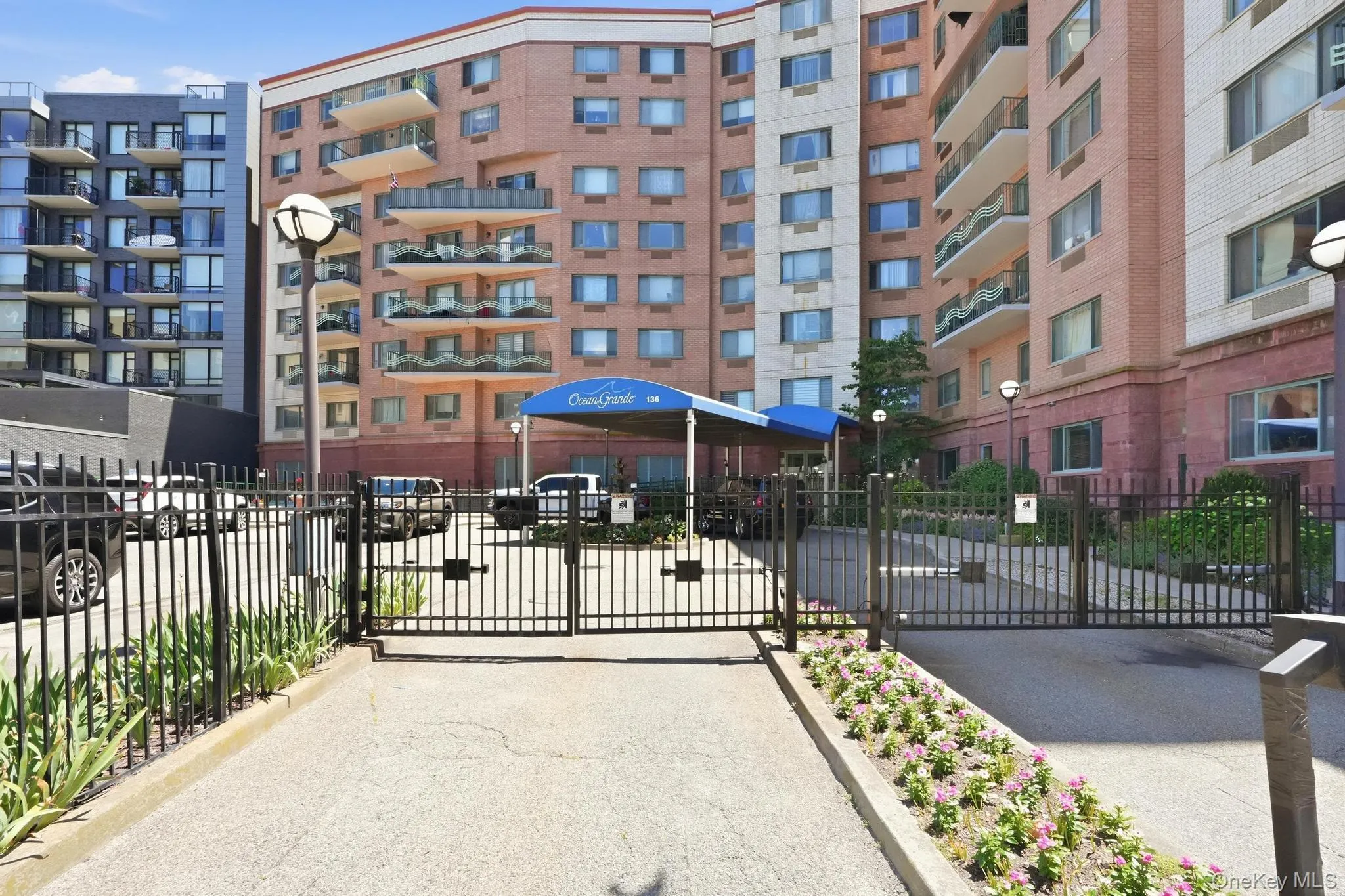136 Beach 117th Street, New York, NY, 2 Bedrooms Bedrooms, 6 Rooms Rooms,2 BathroomsBathrooms,Residential,For Rent,Beach 117th,0,KEY1010653 136 Beach 117th Street, New York, NY, 2 Bedrooms Bedrooms, 6 Rooms Rooms,2 BathroomsBathrooms,Residential,For Rent,Beach 117th,0,KEY1010653