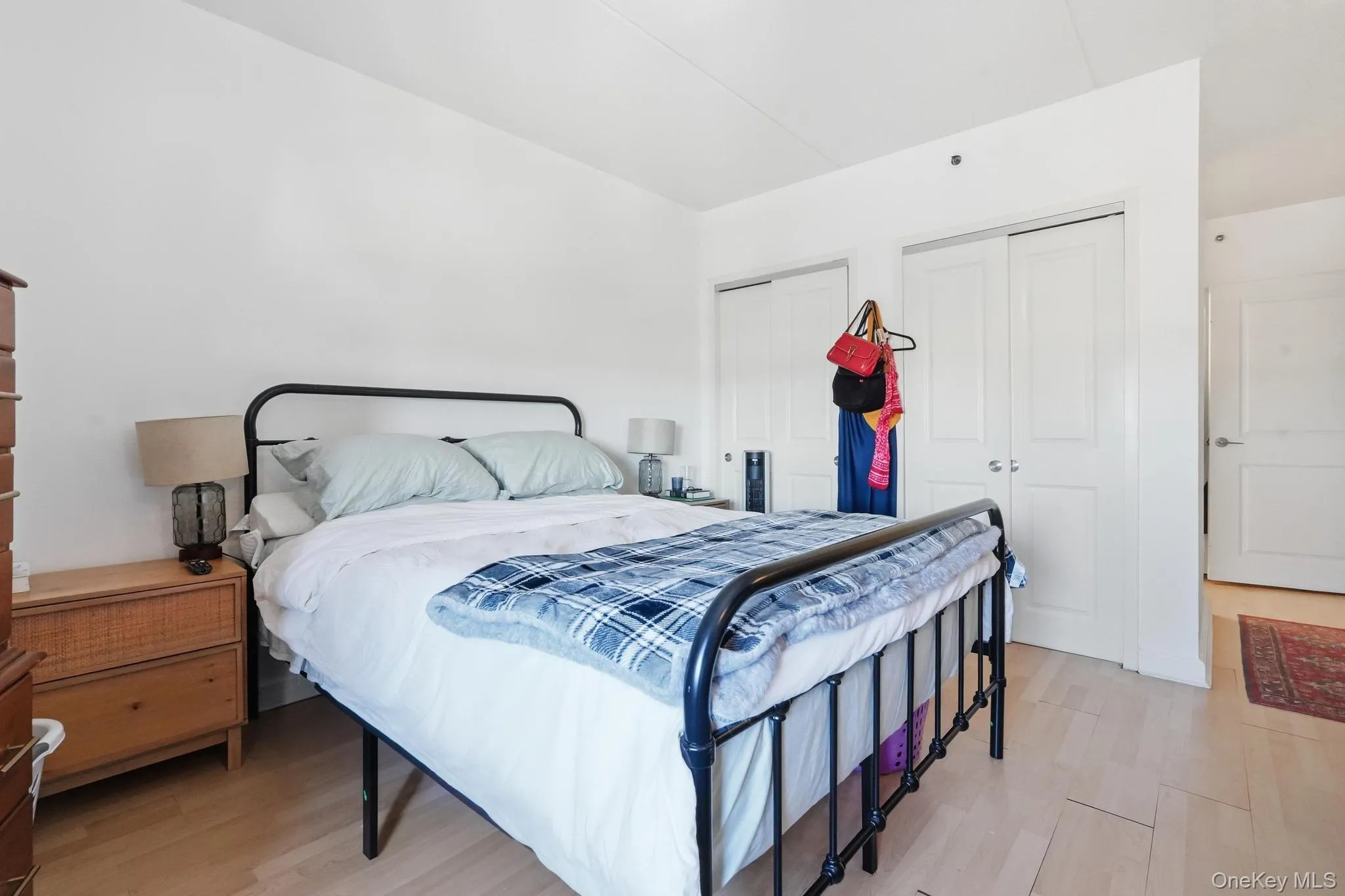 136 Beach 117th Street, New York, NY, 2 Bedrooms Bedrooms, 6 Rooms Rooms,2 BathroomsBathrooms,Residential,For Rent,Beach 117th,0,KEY1010653 136 Beach 117th Street, New York, NY, 2 Bedrooms Bedrooms, 6 Rooms Rooms,2 BathroomsBathrooms,Residential,For Rent,Beach 117th,0,KEY1010653
