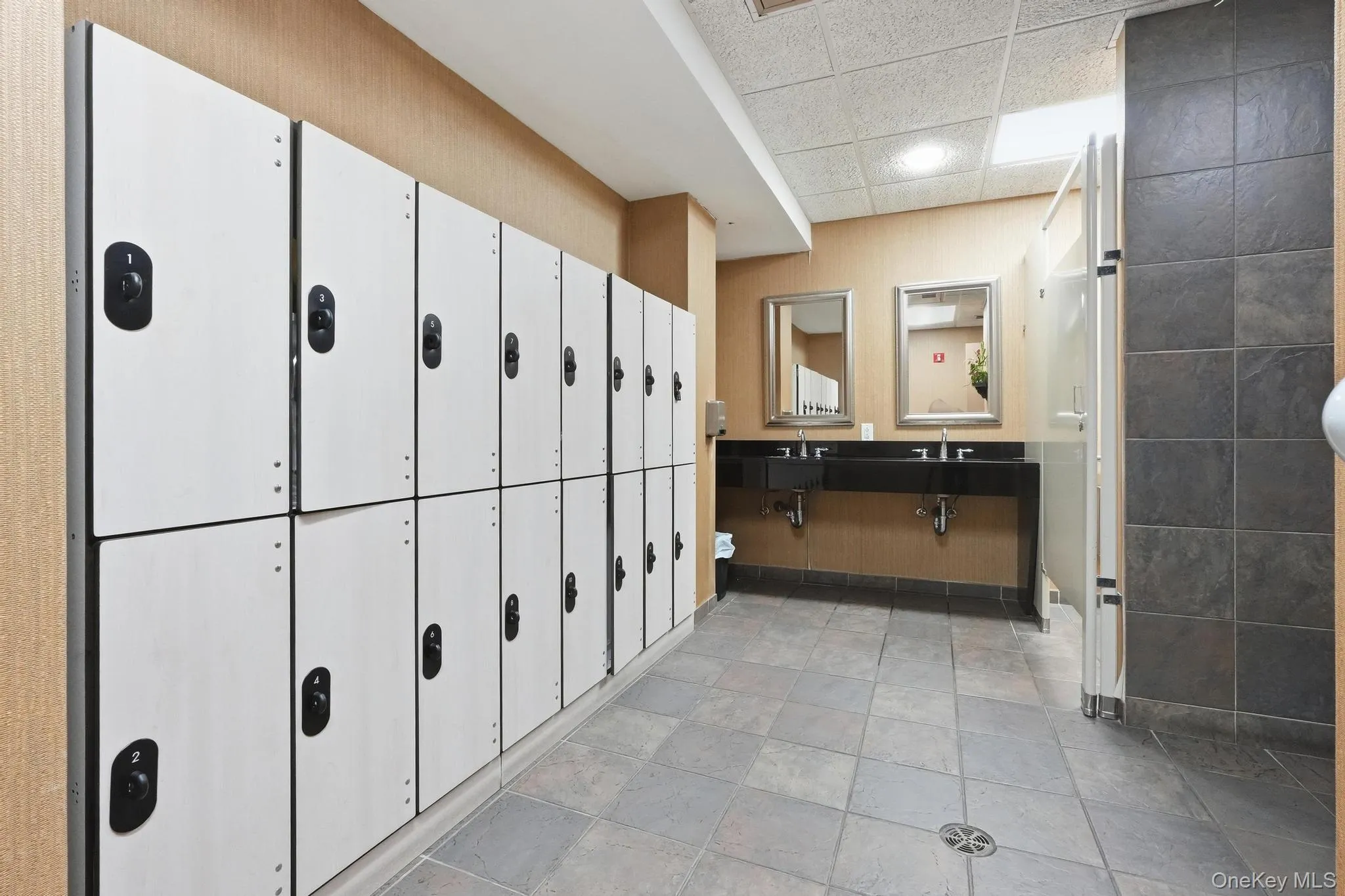 136 Beach 117th Street, New York, NY, 2 Bedrooms Bedrooms, 6 Rooms Rooms,2 BathroomsBathrooms,Residential,For Rent,Beach 117th,0,KEY1010653 136 Beach 117th Street, New York, NY, 2 Bedrooms Bedrooms, 6 Rooms Rooms,2 BathroomsBathrooms,Residential,For Rent,Beach 117th,0,KEY1010653