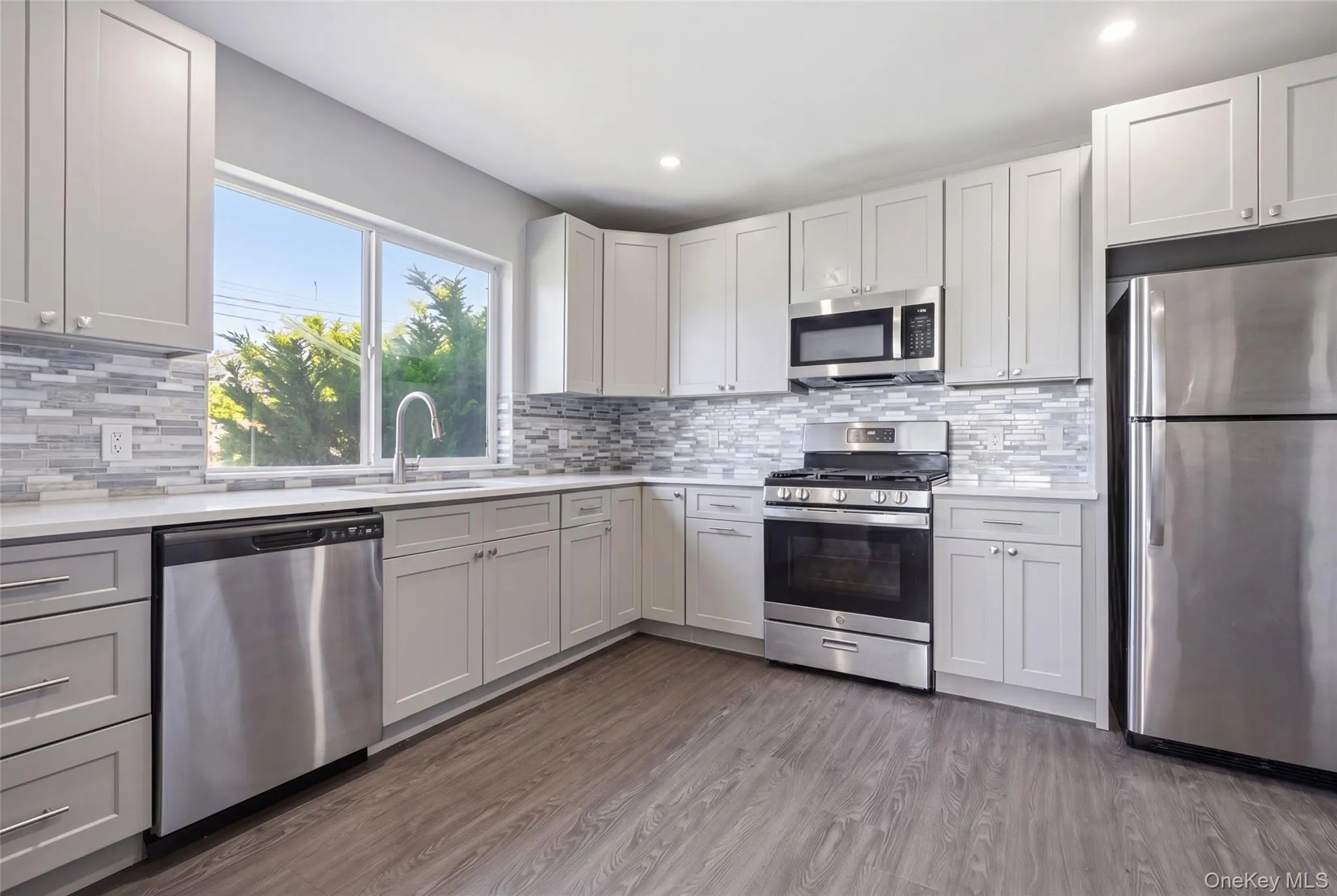 1 Moore Avenue, Hempstead, NY, 4 Bedrooms Bedrooms, 7 Rooms Rooms,1 BathroomBathrooms,Residential,For Rent,Moore,0,1010660 1 Moore Avenue, Hempstead, NY, 4 Bedrooms Bedrooms, 7 Rooms Rooms,1 BathroomBathrooms,Residential,For Rent,Moore,0,1010660