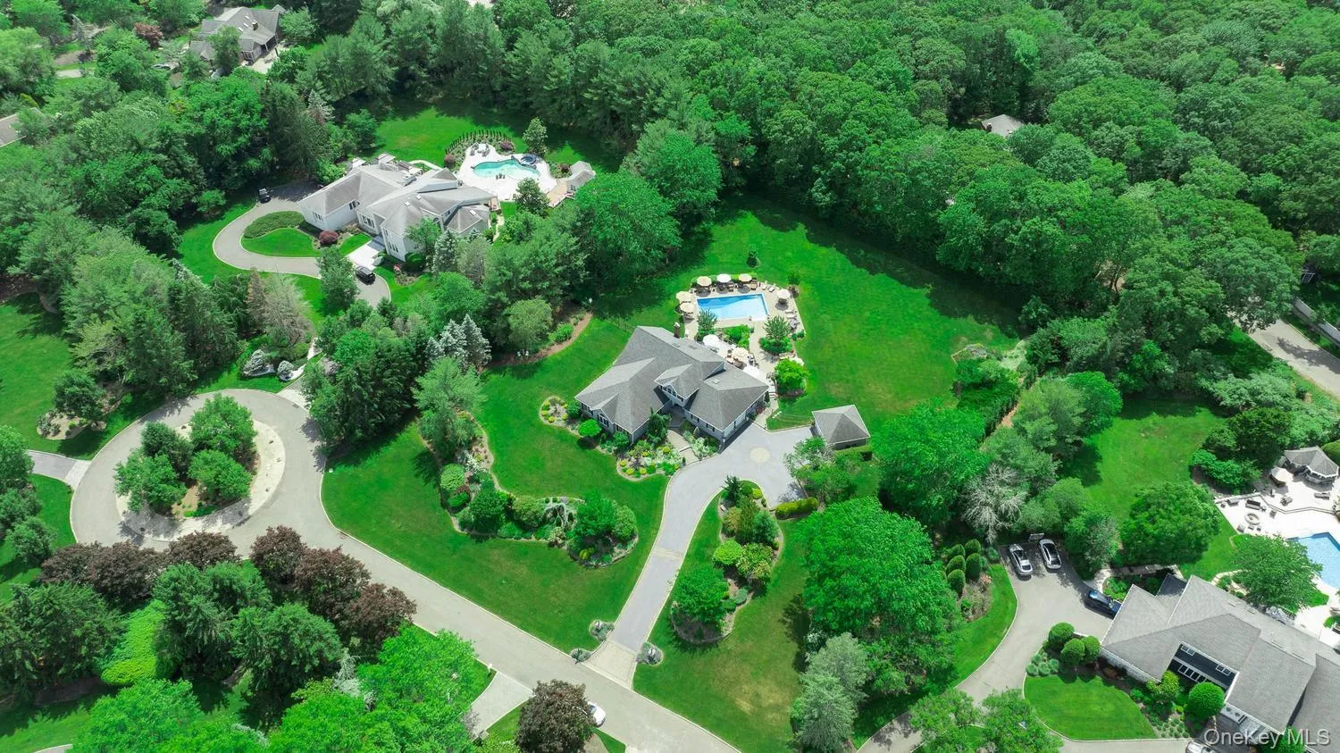 15 The Chase, Smithtown, NY, 6 Bedrooms Bedrooms, 11 Rooms Rooms,5 BathroomsBathrooms,Residential,For Rent,The Chase,0,1010665 15 The Chase, Smithtown, NY, 6 Bedrooms Bedrooms, 11 Rooms Rooms,5 BathroomsBathrooms,Residential,For Rent,The Chase,0,1010665