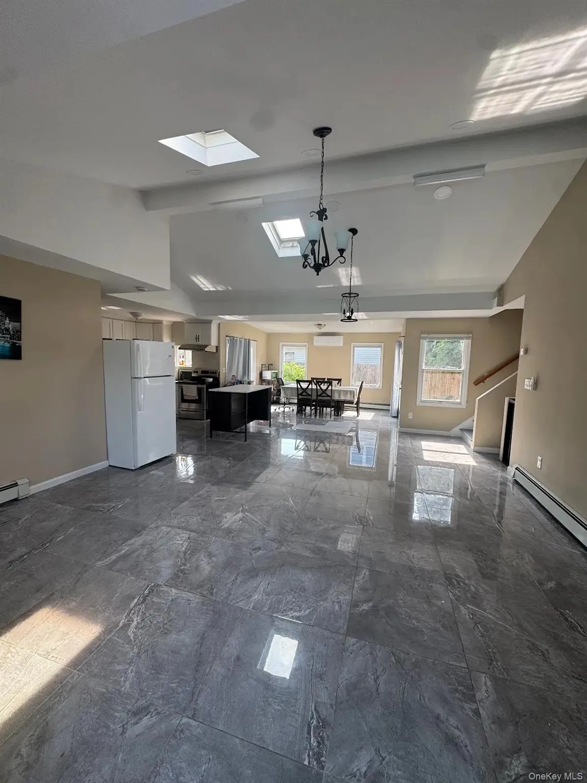1 Eisenhower Road, Brookhaven, NY, 6 Bedrooms Bedrooms, 12 Rooms Rooms,3 BathroomsBathrooms,Residential,For Rent,Eisenhower,0,1010666 1 Eisenhower Road, Brookhaven, NY, 6 Bedrooms Bedrooms, 12 Rooms Rooms,3 BathroomsBathrooms,Residential,For Rent,Eisenhower,0,1010666