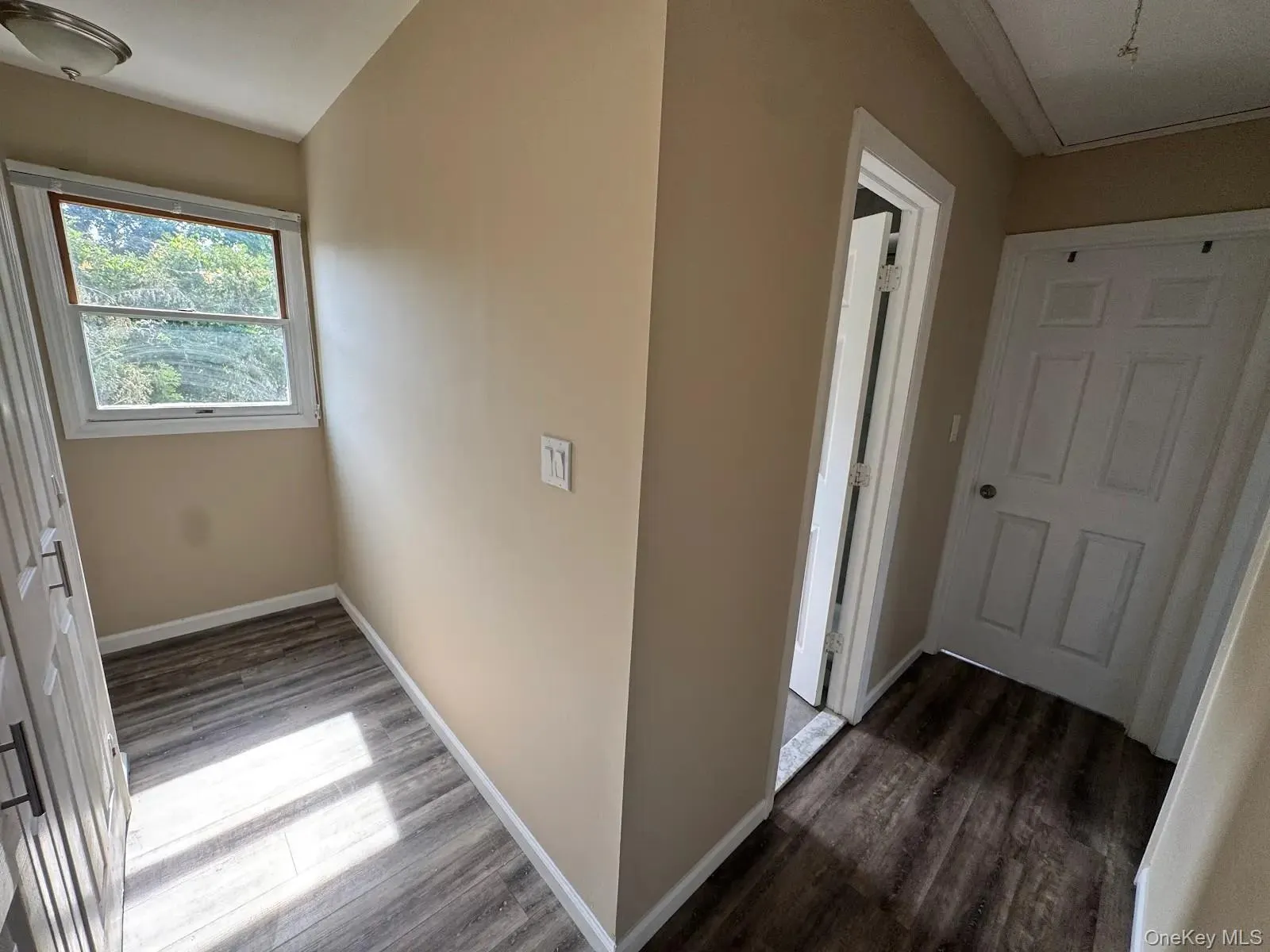1 Eisenhower Road, Brookhaven, NY, 6 Bedrooms Bedrooms, 12 Rooms Rooms,3 BathroomsBathrooms,Residential,For Rent,Eisenhower,0,1010666 1 Eisenhower Road, Brookhaven, NY, 6 Bedrooms Bedrooms, 12 Rooms Rooms,3 BathroomsBathrooms,Residential,For Rent,Eisenhower,0,1010666