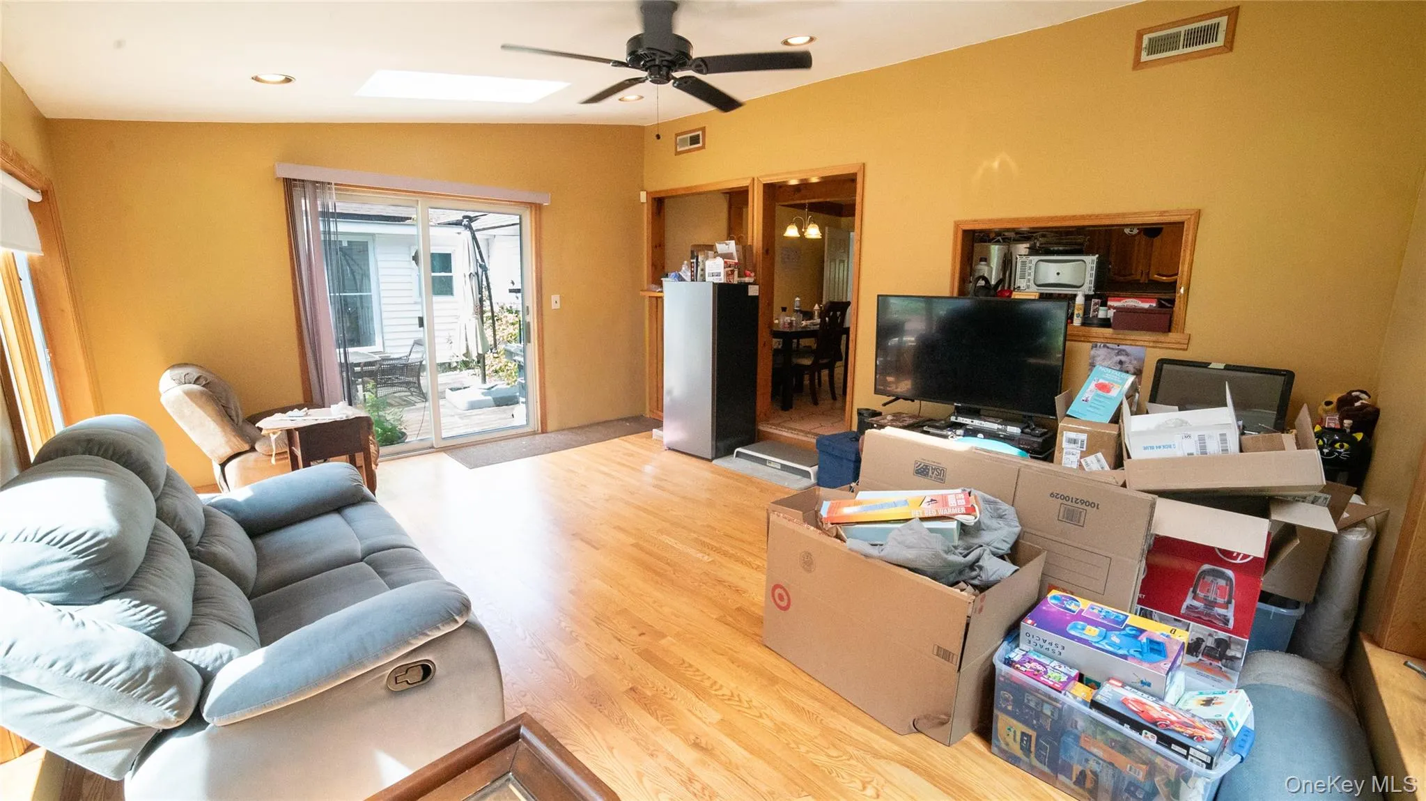 208 Woodhampton Drive, White Plains, NY, 4 Bedrooms Bedrooms, 8 Rooms Rooms,2 BathroomsBathrooms,Residential,For Rent,Woodhampton,0,1010667 208 Woodhampton Drive, White Plains, NY, 4 Bedrooms Bedrooms, 8 Rooms Rooms,2 BathroomsBathrooms,Residential,For Rent,Woodhampton,0,1010667