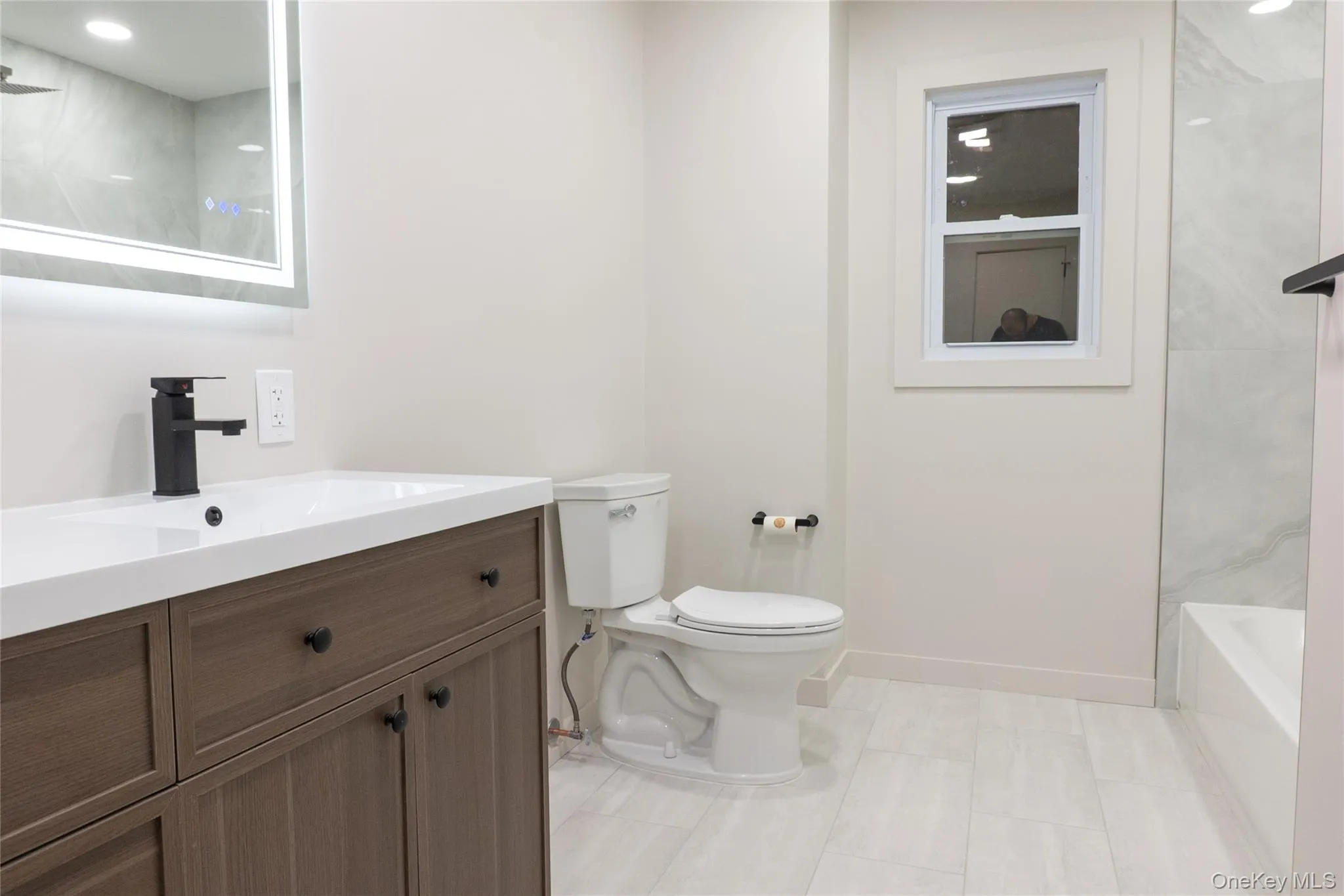 64 Lincoln Avenue, Brookhaven, NY, 4 Bedrooms Bedrooms, 10 Rooms Rooms,4 BathroomsBathrooms,Residential,For Rent,Lincoln,0,1010668 64 Lincoln Avenue, Brookhaven, NY, 4 Bedrooms Bedrooms, 10 Rooms Rooms,4 BathroomsBathrooms,Residential,For Rent,Lincoln,0,1010668