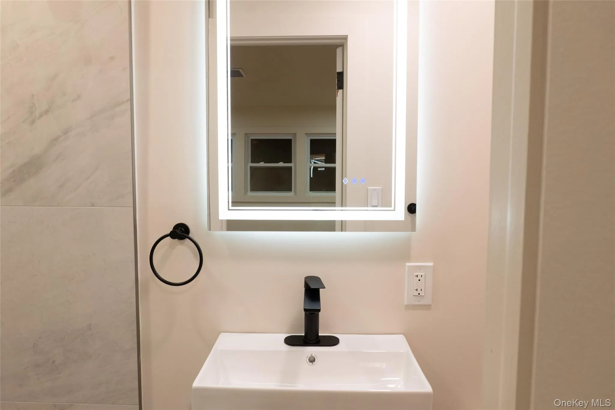 64 Lincoln Avenue, Brookhaven, NY, 4 Bedrooms Bedrooms, 10 Rooms Rooms,4 BathroomsBathrooms,Residential,For Rent,Lincoln,0,1010668 64 Lincoln Avenue, Brookhaven, NY, 4 Bedrooms Bedrooms, 10 Rooms Rooms,4 BathroomsBathrooms,Residential,For Rent,Lincoln,0,1010668