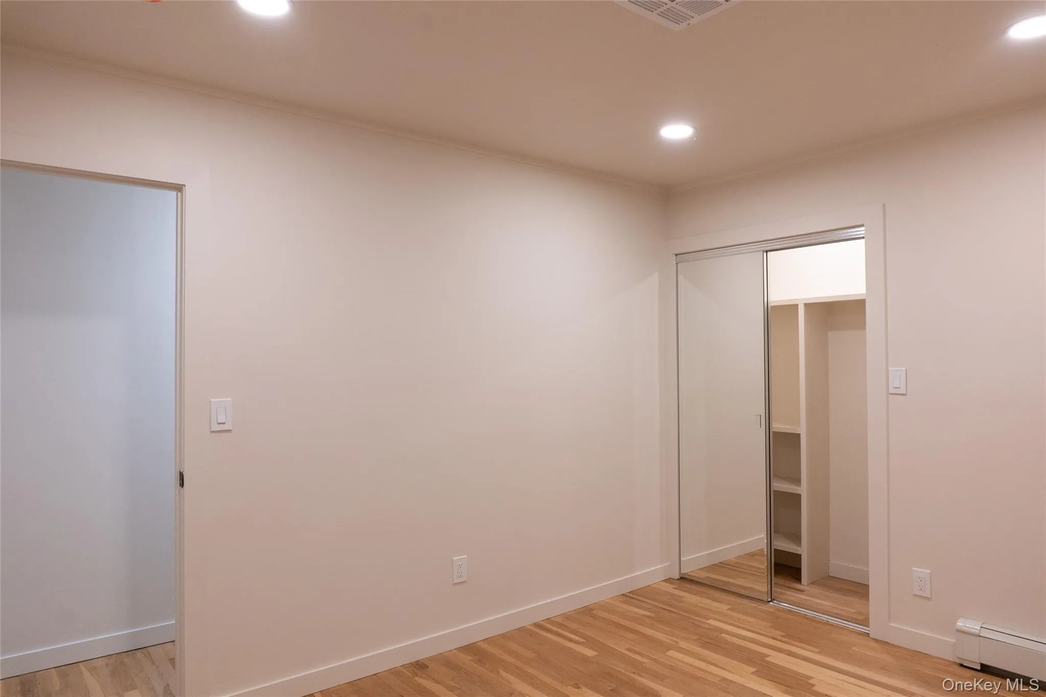 64 Lincoln Avenue, Brookhaven, NY, 4 Bedrooms Bedrooms, 10 Rooms Rooms,4 BathroomsBathrooms,Residential,For Rent,Lincoln,0,1010668 64 Lincoln Avenue, Brookhaven, NY, 4 Bedrooms Bedrooms, 10 Rooms Rooms,4 BathroomsBathrooms,Residential,For Rent,Lincoln,0,1010668