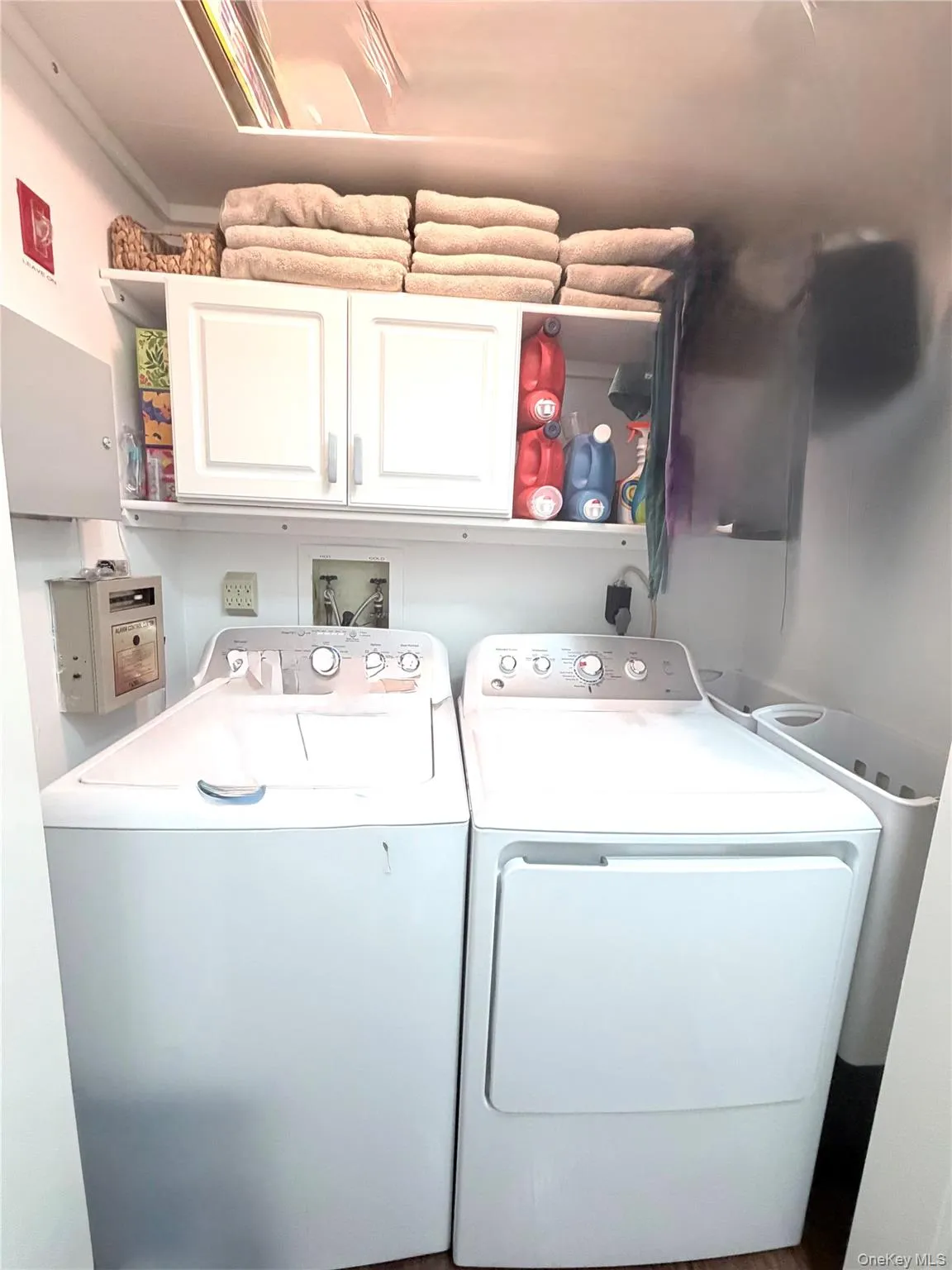 32 Hearthside Drive, Brookhaven, NY, 2 Bedrooms Bedrooms, 5 Rooms Rooms,2 BathroomsBathrooms,Residential,For Rent,Hearthside,0,1010672 32 Hearthside Drive, Brookhaven, NY, 2 Bedrooms Bedrooms, 5 Rooms Rooms,2 BathroomsBathrooms,Residential,For Rent,Hearthside,0,1010672