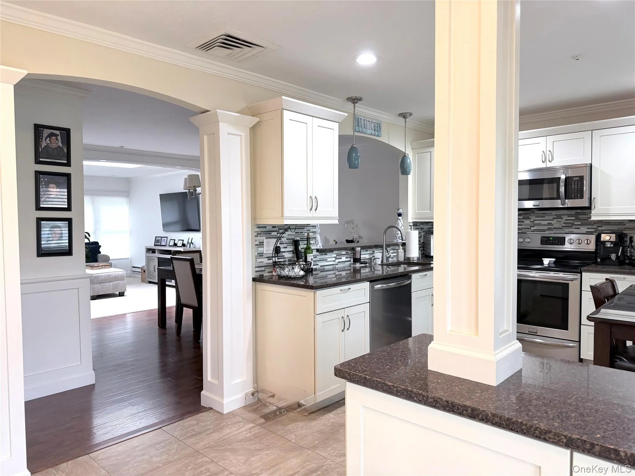 32 Hearthside Drive, Brookhaven, NY, 2 Bedrooms Bedrooms, 5 Rooms Rooms,2 BathroomsBathrooms,Residential,For Rent,Hearthside,0,1010672 32 Hearthside Drive, Brookhaven, NY, 2 Bedrooms Bedrooms, 5 Rooms Rooms,2 BathroomsBathrooms,Residential,For Rent,Hearthside,0,1010672