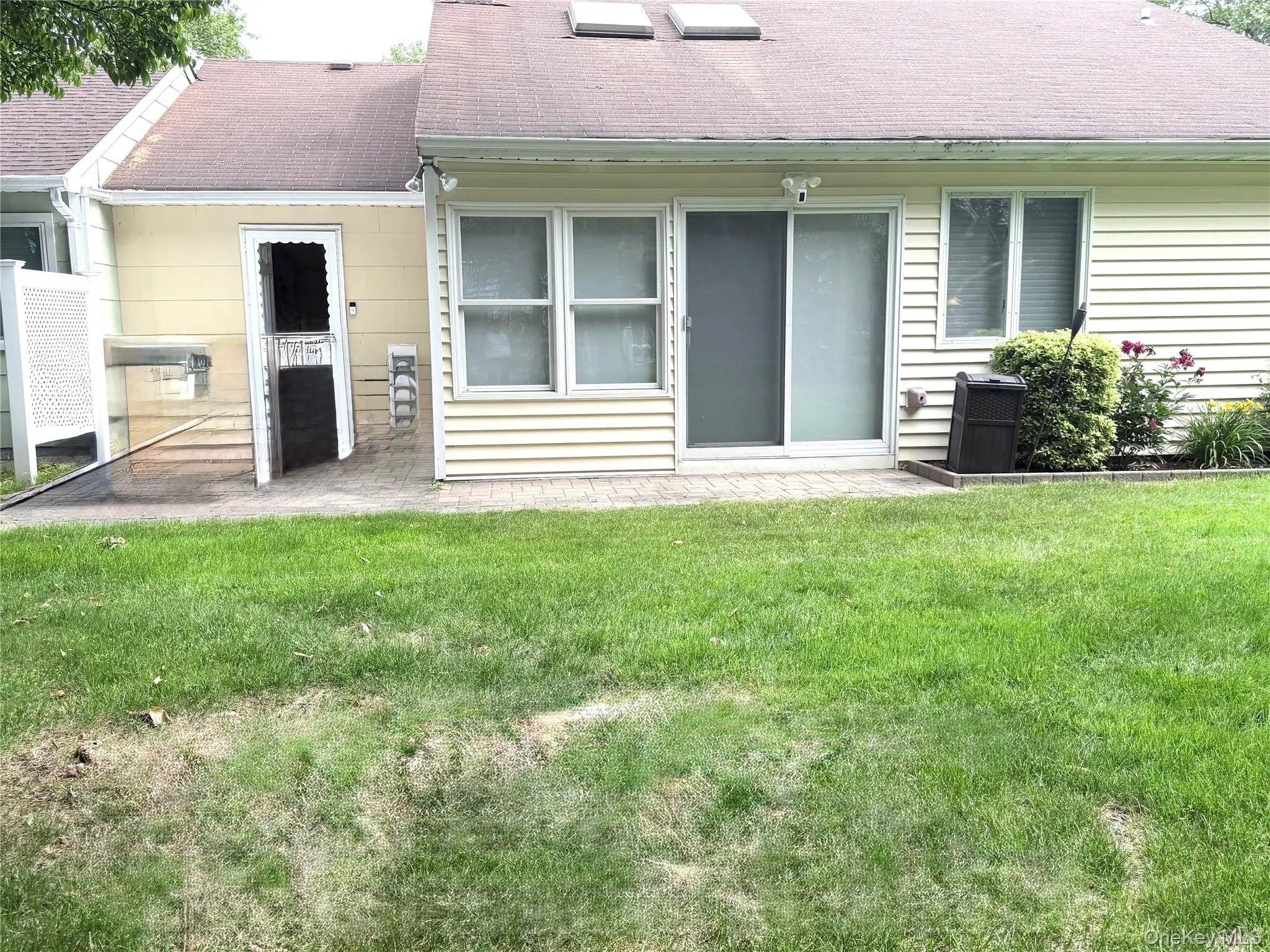 32 Hearthside Drive, Brookhaven, NY, 2 Bedrooms Bedrooms, 5 Rooms Rooms,2 BathroomsBathrooms,Residential,For Rent,Hearthside,0,1010672 32 Hearthside Drive, Brookhaven, NY, 2 Bedrooms Bedrooms, 5 Rooms Rooms,2 BathroomsBathrooms,Residential,For Rent,Hearthside,0,1010672