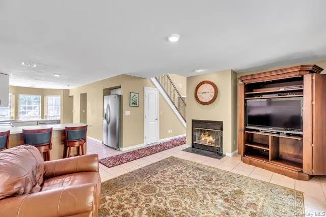 112 Dorado Court, Brookhaven, NY, 4 Bedrooms Bedrooms, 11 Rooms Rooms,2 BathroomsBathrooms,Residential,For Rent,Dorado,0,1010676 112 Dorado Court, Brookhaven, NY, 4 Bedrooms Bedrooms, 11 Rooms Rooms,2 BathroomsBathrooms,Residential,For Rent,Dorado,0,1010676