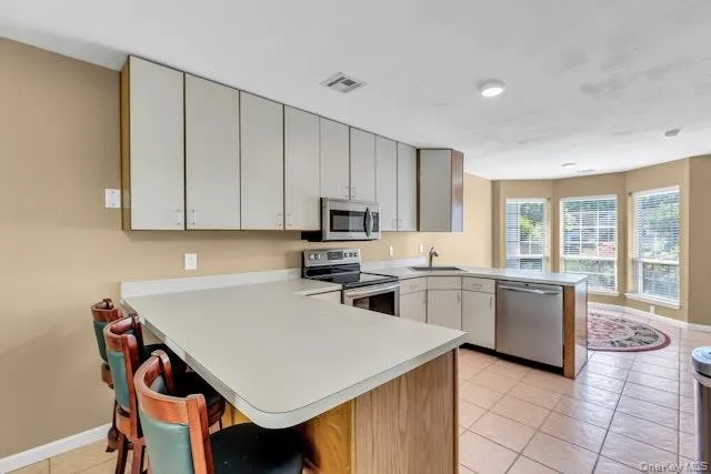 112 Dorado Court, Brookhaven, NY, 4 Bedrooms Bedrooms, 11 Rooms Rooms,2 BathroomsBathrooms,Residential,For Rent,Dorado,0,1010676 112 Dorado Court, Brookhaven, NY, 4 Bedrooms Bedrooms, 11 Rooms Rooms,2 BathroomsBathrooms,Residential,For Rent,Dorado,0,1010676