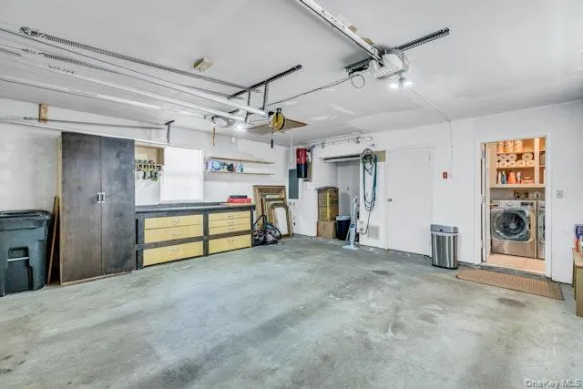 112 Dorado Court, Brookhaven, NY, 4 Bedrooms Bedrooms, 11 Rooms Rooms,2 BathroomsBathrooms,Residential,For Rent,Dorado,0,1010676 112 Dorado Court, Brookhaven, NY, 4 Bedrooms Bedrooms, 11 Rooms Rooms,2 BathroomsBathrooms,Residential,For Rent,Dorado,0,1010676