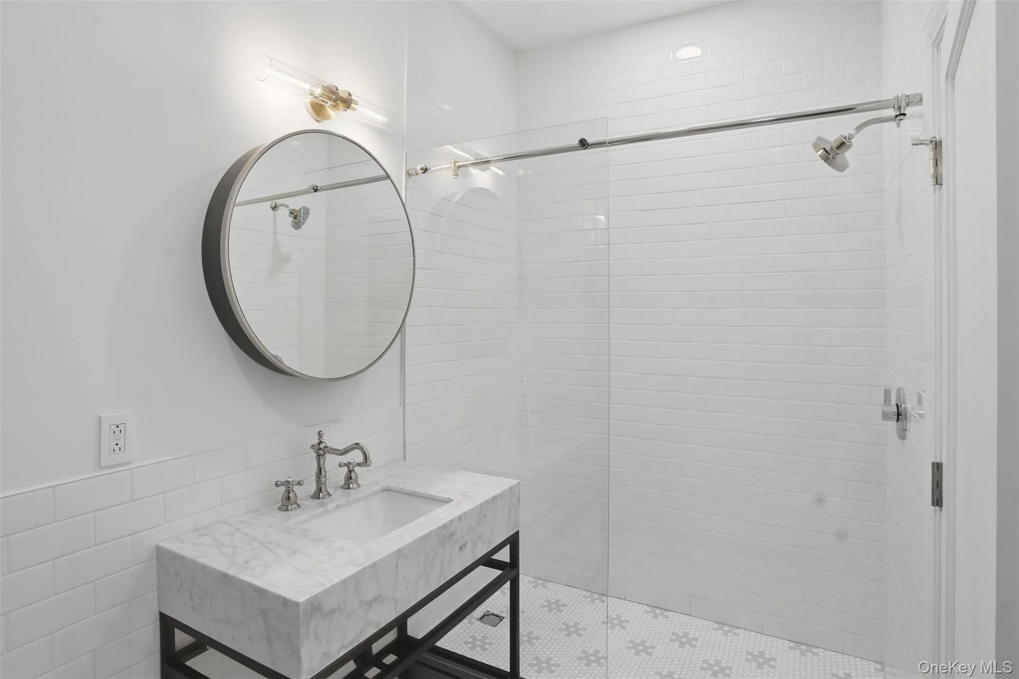 Classic Tiled Bathroom with Glass Shower Classic Tiled Bathroom with Glass Shower