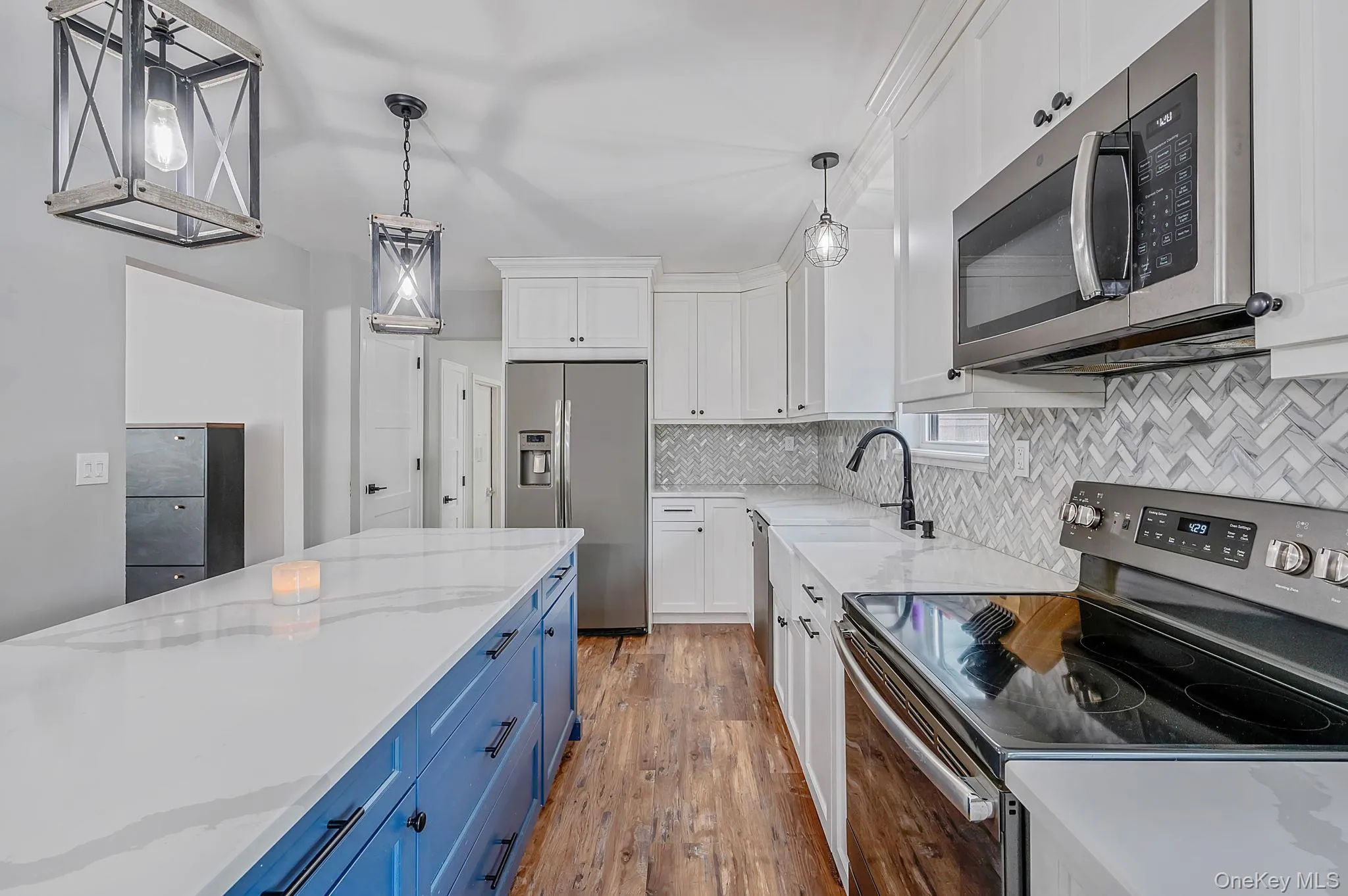 53 Abbott Avenue, Brookhaven, NY, 4 Bedrooms Bedrooms, 8 Rooms Rooms,2 BathroomsBathrooms,Residential,For Rent,Abbott,0,1010680 53 Abbott Avenue, Brookhaven, NY, 4 Bedrooms Bedrooms, 8 Rooms Rooms,2 BathroomsBathrooms,Residential,For Rent,Abbott,0,1010680