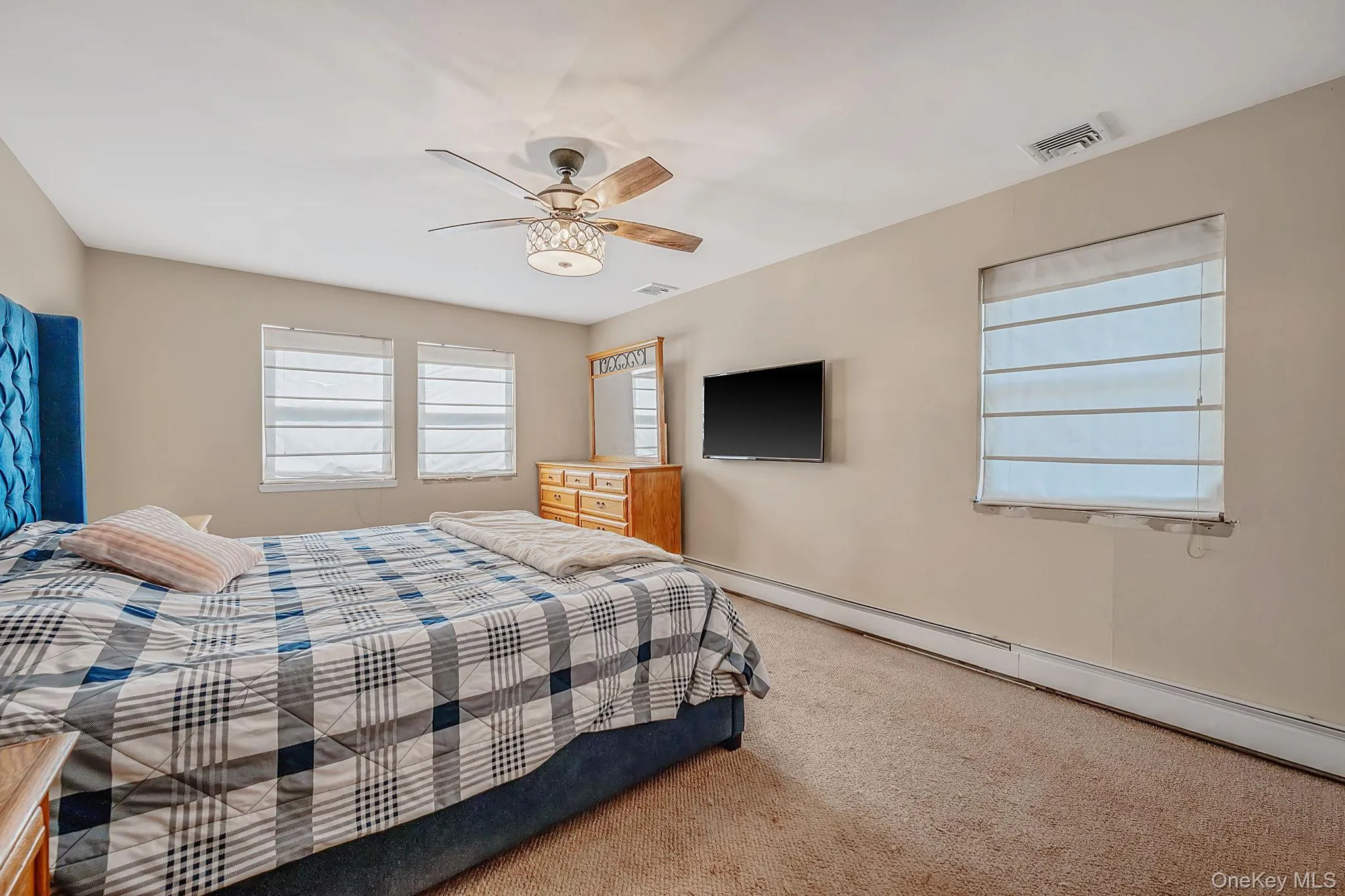 53 Abbott Avenue, Brookhaven, NY, 4 Bedrooms Bedrooms, 8 Rooms Rooms,2 BathroomsBathrooms,Residential,For Rent,Abbott,0,1010680 53 Abbott Avenue, Brookhaven, NY, 4 Bedrooms Bedrooms, 8 Rooms Rooms,2 BathroomsBathrooms,Residential,For Rent,Abbott,0,1010680