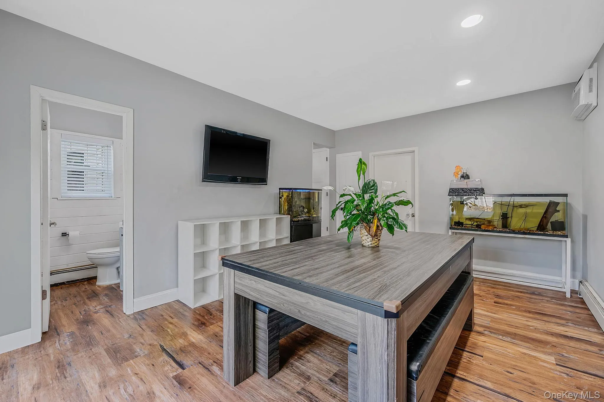 53 Abbott Avenue, Brookhaven, NY, 4 Bedrooms Bedrooms, 8 Rooms Rooms,2 BathroomsBathrooms,Residential,For Rent,Abbott,0,1010680 53 Abbott Avenue, Brookhaven, NY, 4 Bedrooms Bedrooms, 8 Rooms Rooms,2 BathroomsBathrooms,Residential,For Rent,Abbott,0,1010680
