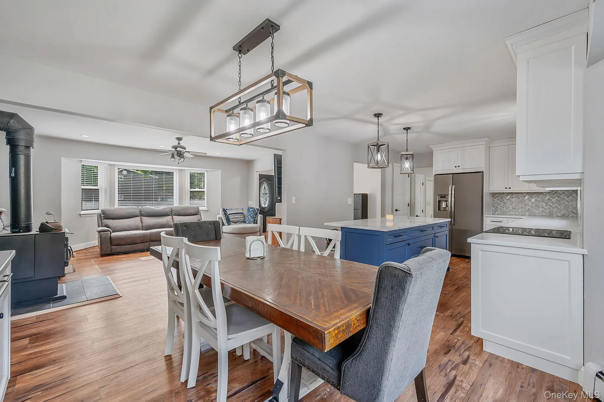 53 Abbott Avenue, Brookhaven, NY, 4 Bedrooms Bedrooms, 8 Rooms Rooms,2 BathroomsBathrooms,Residential,For Rent,Abbott,0,1010680 53 Abbott Avenue, Brookhaven, NY, 4 Bedrooms Bedrooms, 8 Rooms Rooms,2 BathroomsBathrooms,Residential,For Rent,Abbott,0,1010680