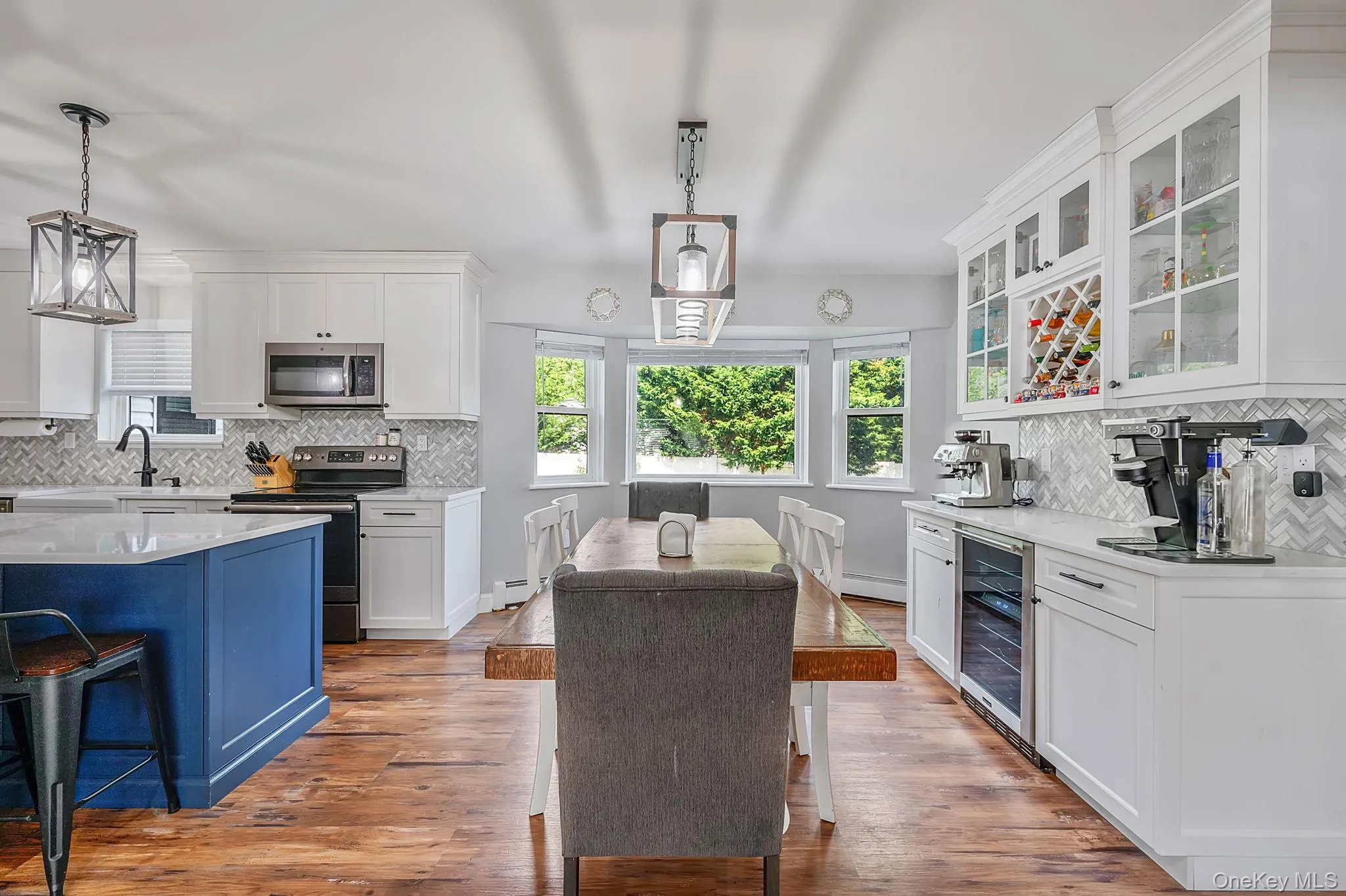 53 Abbott Avenue, Brookhaven, NY, 4 Bedrooms Bedrooms, 8 Rooms Rooms,2 BathroomsBathrooms,Residential,For Rent,Abbott,0,1010680 53 Abbott Avenue, Brookhaven, NY, 4 Bedrooms Bedrooms, 8 Rooms Rooms,2 BathroomsBathrooms,Residential,For Rent,Abbott,0,1010680