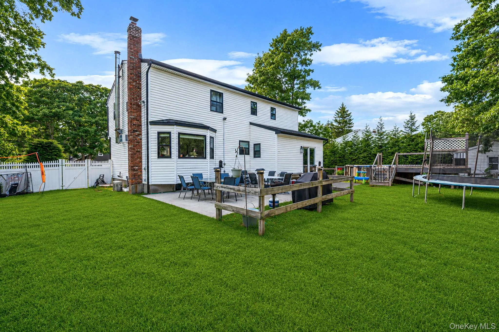 53 Abbott Avenue, Brookhaven, NY, 4 Bedrooms Bedrooms, 8 Rooms Rooms,2 BathroomsBathrooms,Residential,For Rent,Abbott,0,1010680 53 Abbott Avenue, Brookhaven, NY, 4 Bedrooms Bedrooms, 8 Rooms Rooms,2 BathroomsBathrooms,Residential,For Rent,Abbott,0,1010680